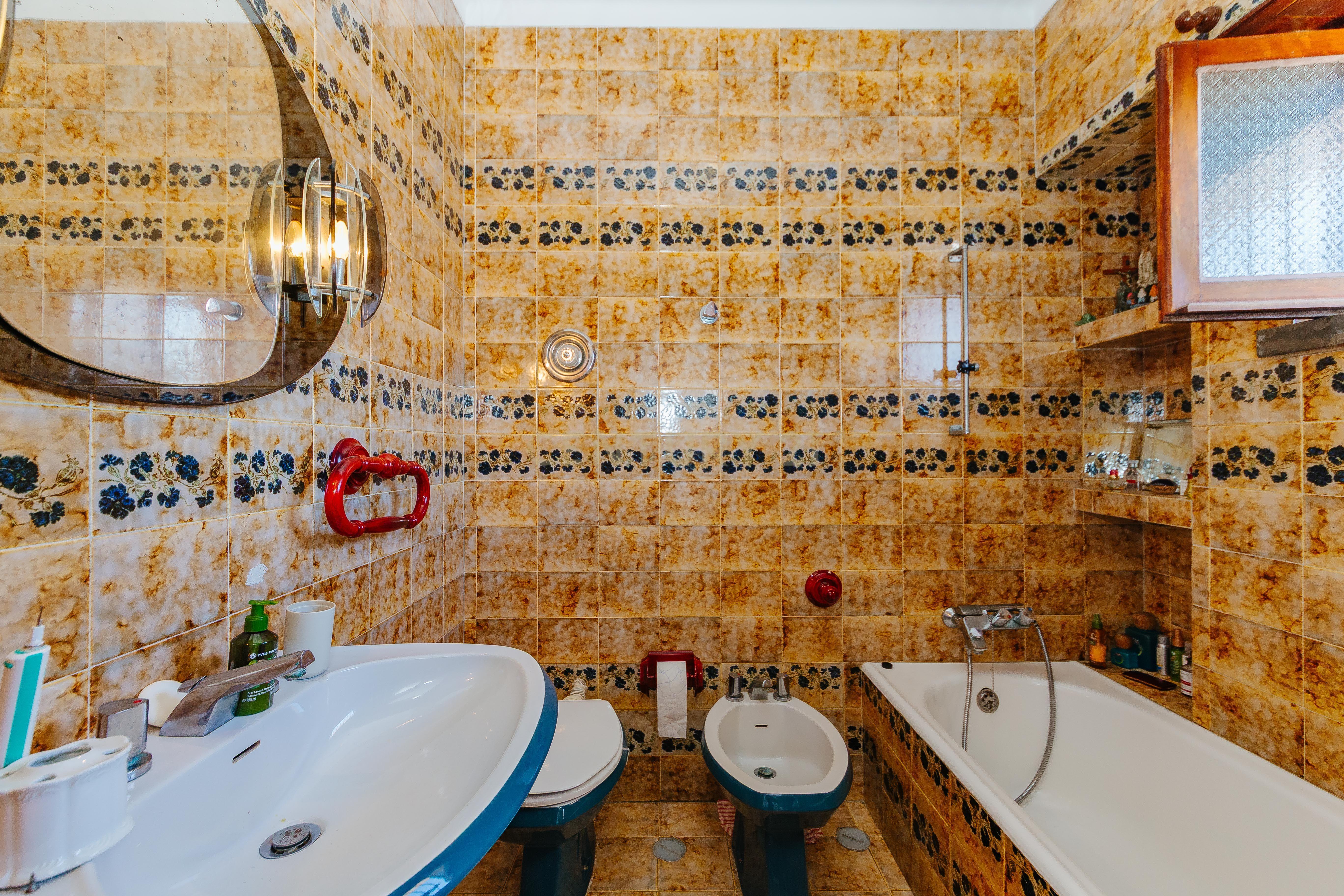 Espetacular Moradia T6 em Carcavelos, Cascais, de gaveto, num lote de 400m2 - Image 45