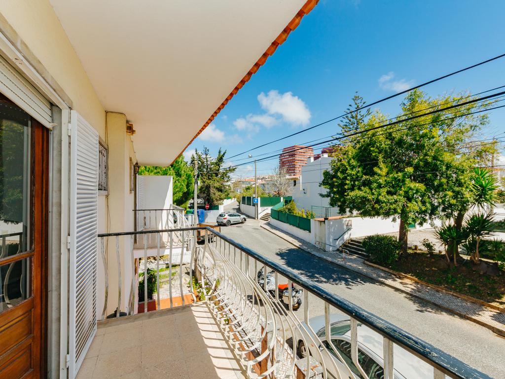 Espetacular Moradia T6 em Carcavelos, Cascais, de gaveto, num lote de 400m2 - Image 28