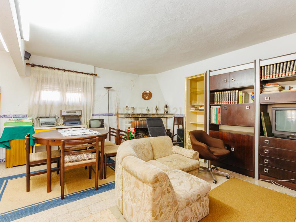Espetacular Moradia T6 em Carcavelos, Cascais, de gaveto, num lote de 400m2 - Image 53
