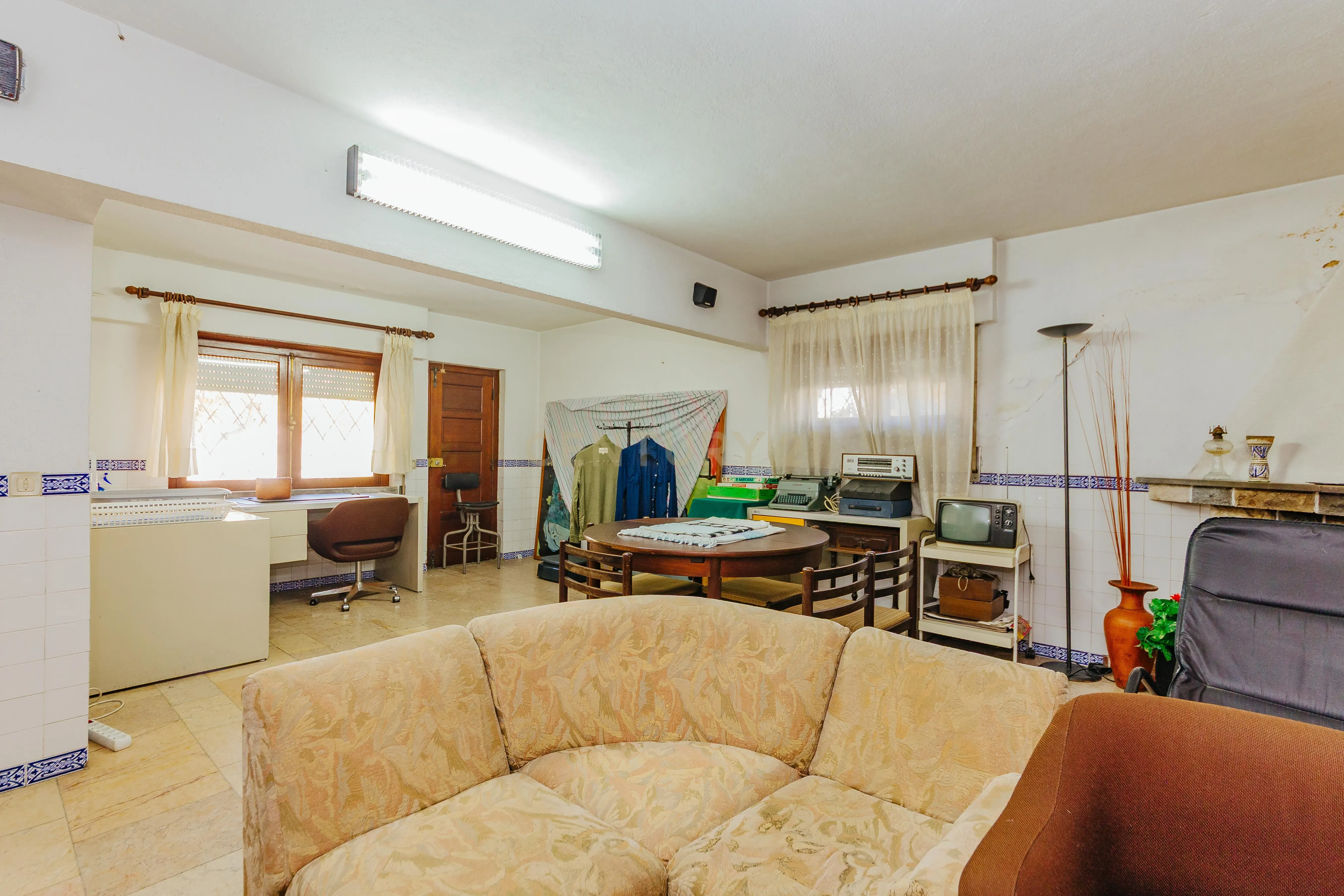 Espetacular Moradia T6 em Carcavelos, Cascais, de gaveto, num lote de 400m2 - Image 57