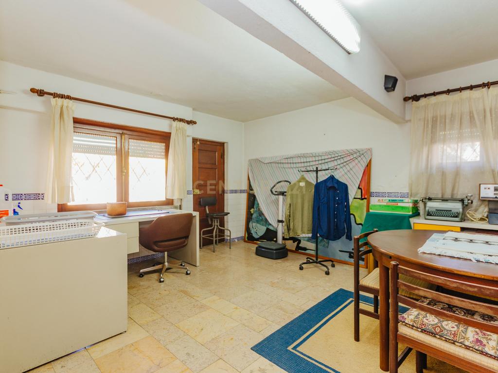Espetacular Moradia T6 em Carcavelos, Cascais, de gaveto, num lote de 400m2 - Image 56