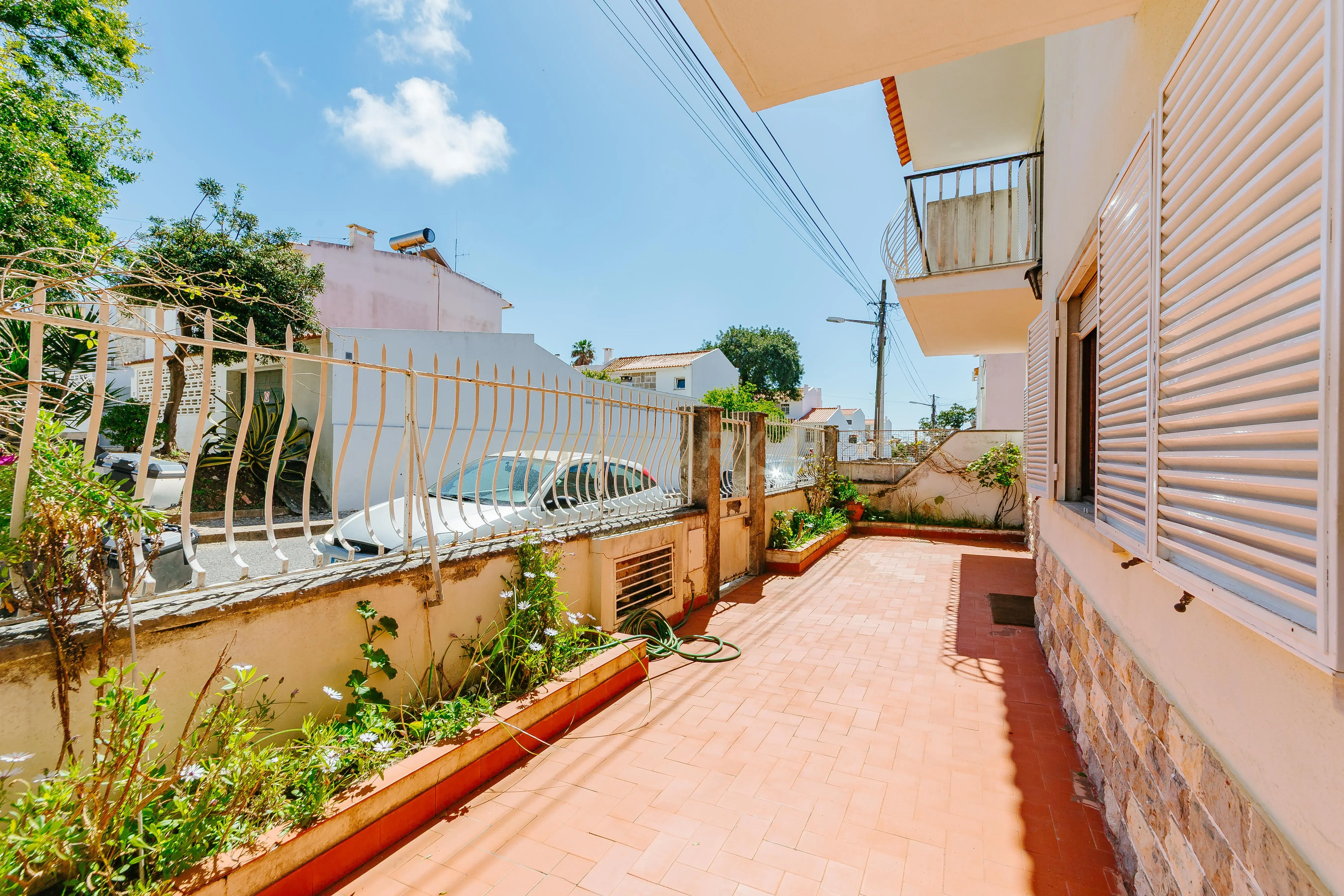 Espetacular Moradia T6 em Carcavelos, Cascais, de gaveto, num lote de 400m2 - Image 87