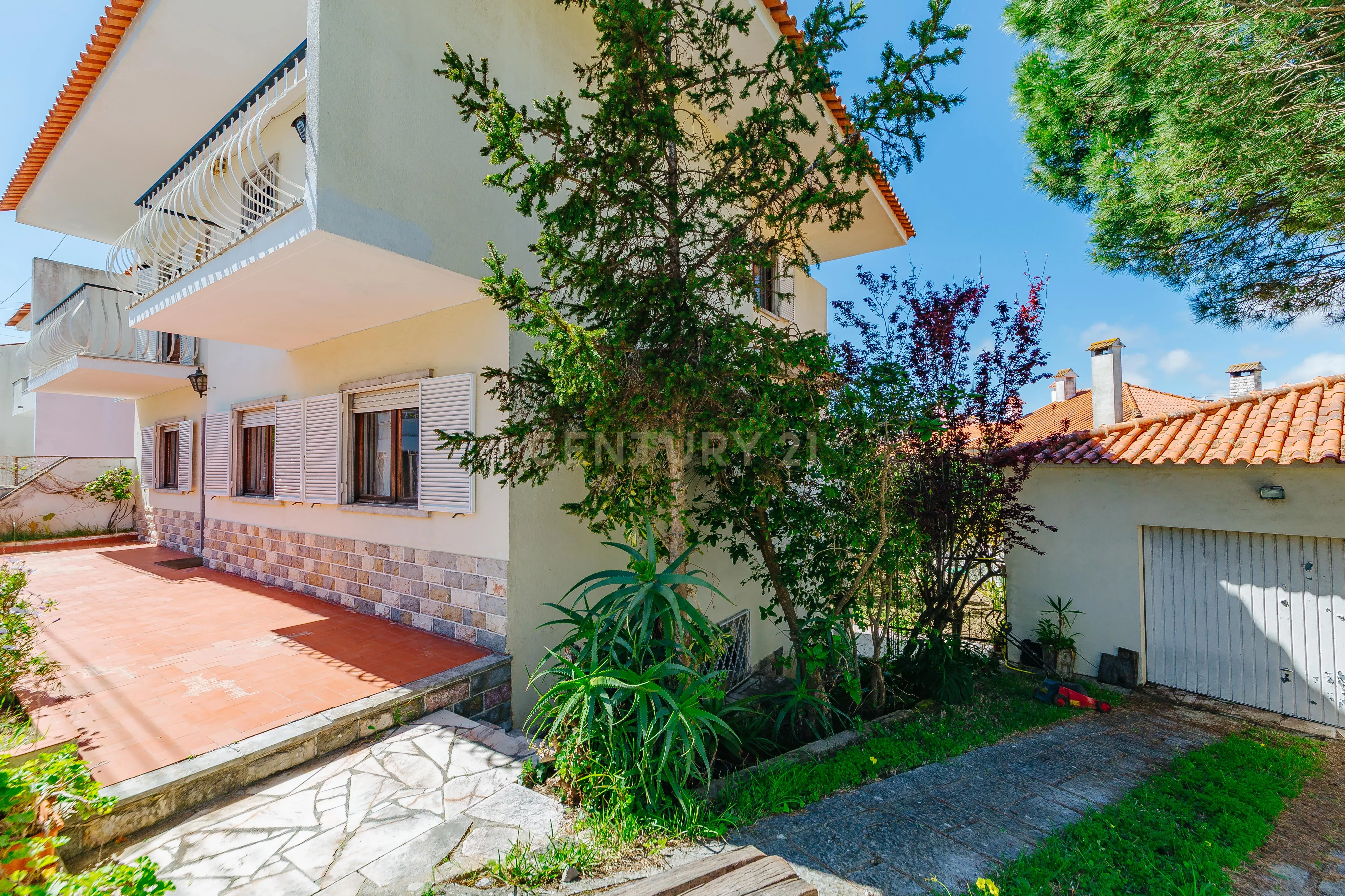 Espetacular Moradia T6 em Carcavelos, Cascais, de gaveto, num lote de 400m2 - Image 77
