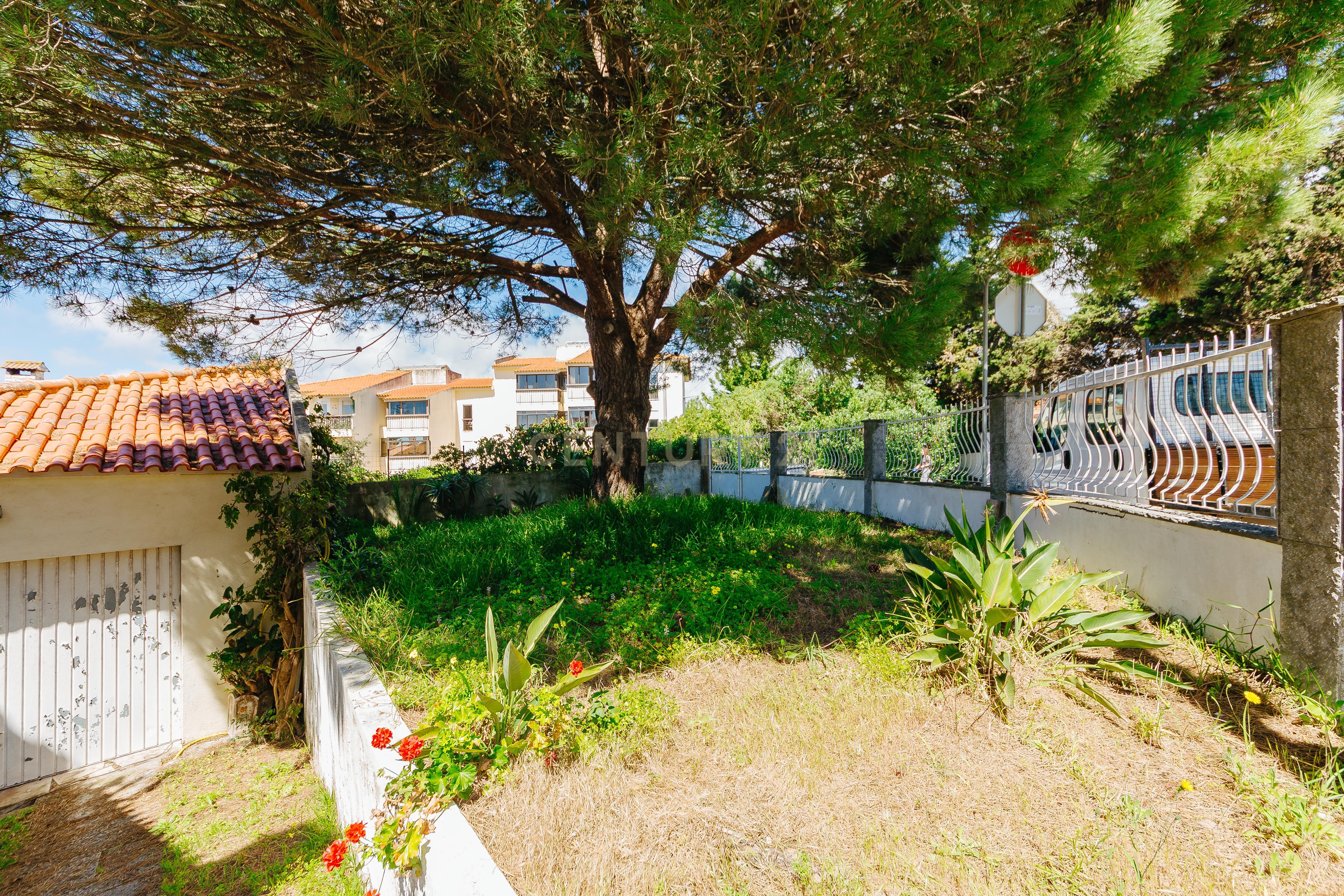 Espetacular Moradia T6 em Carcavelos, Cascais, de gaveto, num lote de 400m2 - Image 79