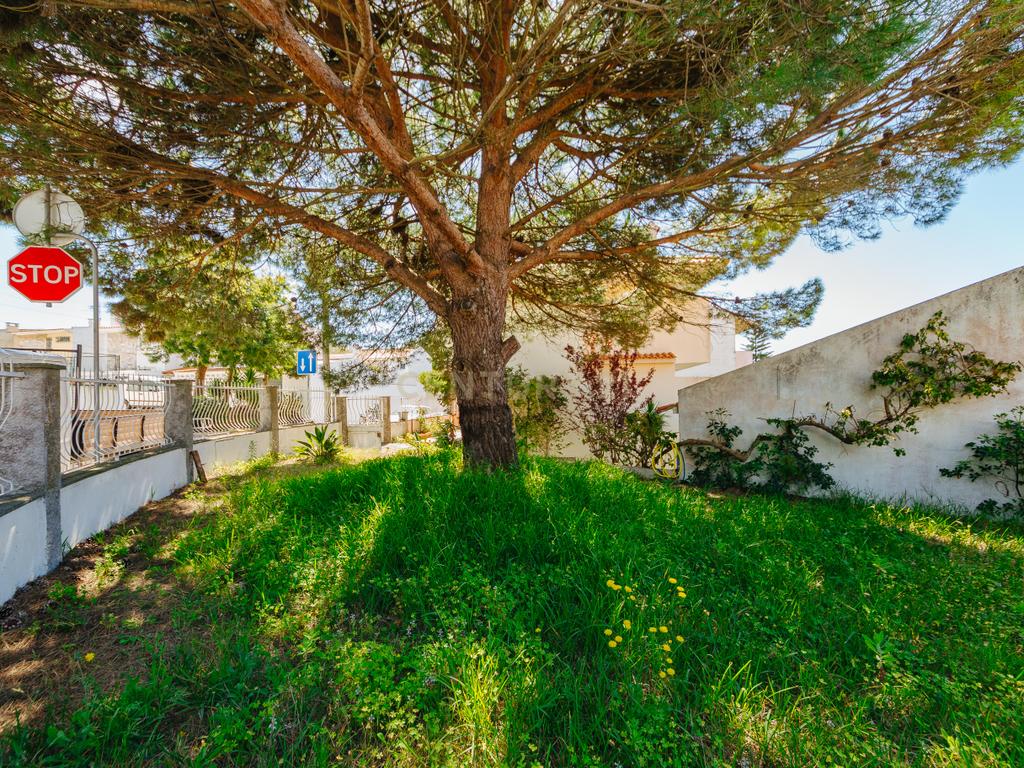 Espetacular Moradia T6 em Carcavelos, Cascais, de gaveto, num lote de 400m2 - Image 78