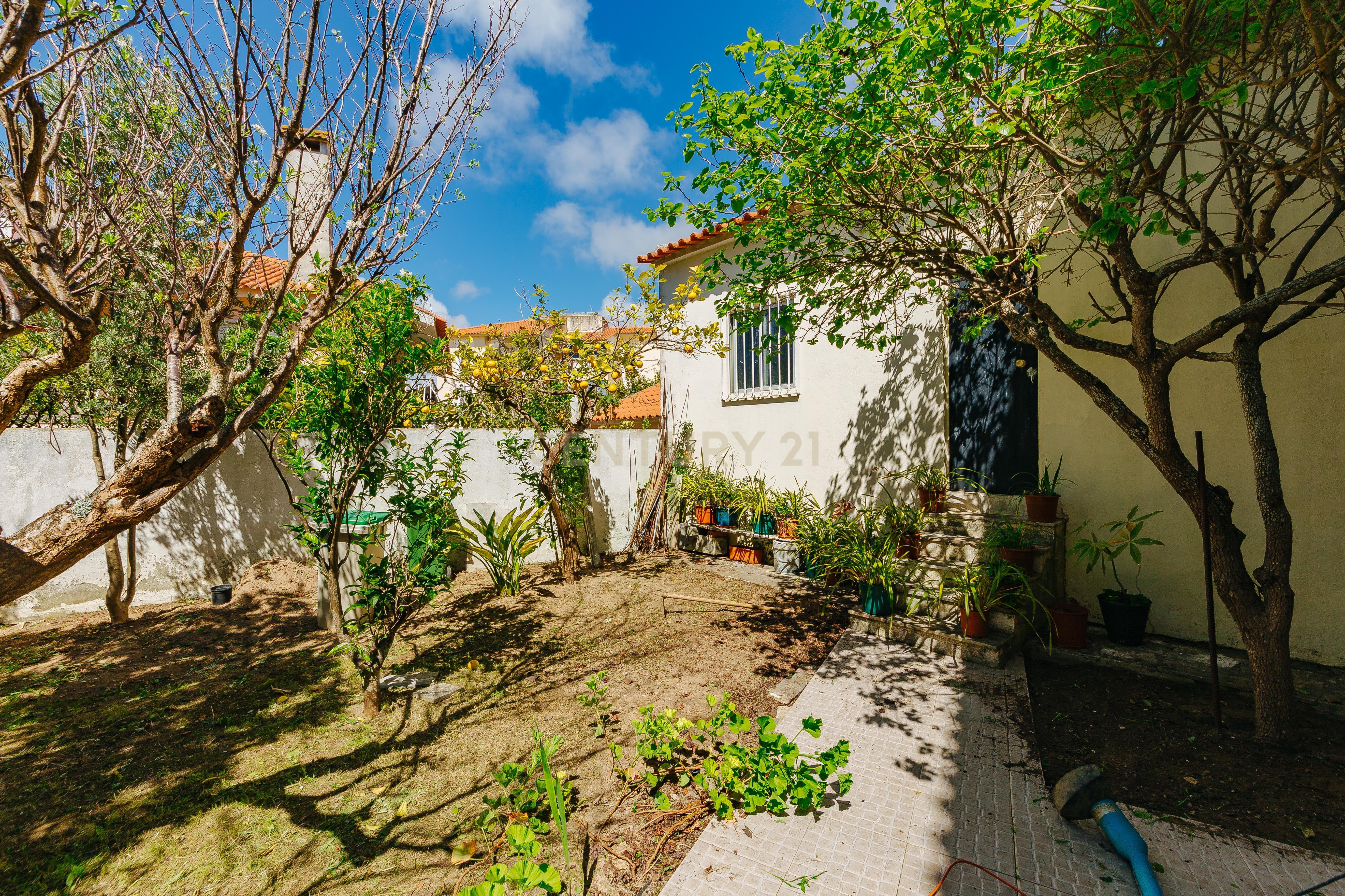 Espetacular Moradia T6 em Carcavelos, Cascais, de gaveto, num lote de 400m2 - Image 75