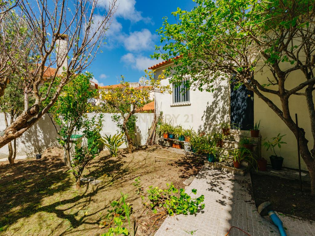 Espetacular Moradia T6 em Carcavelos, Cascais, de gaveto, num lote de 400m2 - Image 75