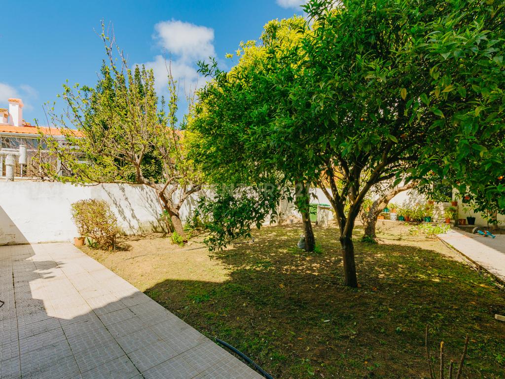 Espetacular Moradia T6 em Carcavelos, Cascais, de gaveto, num lote de 400m2 - Image 67