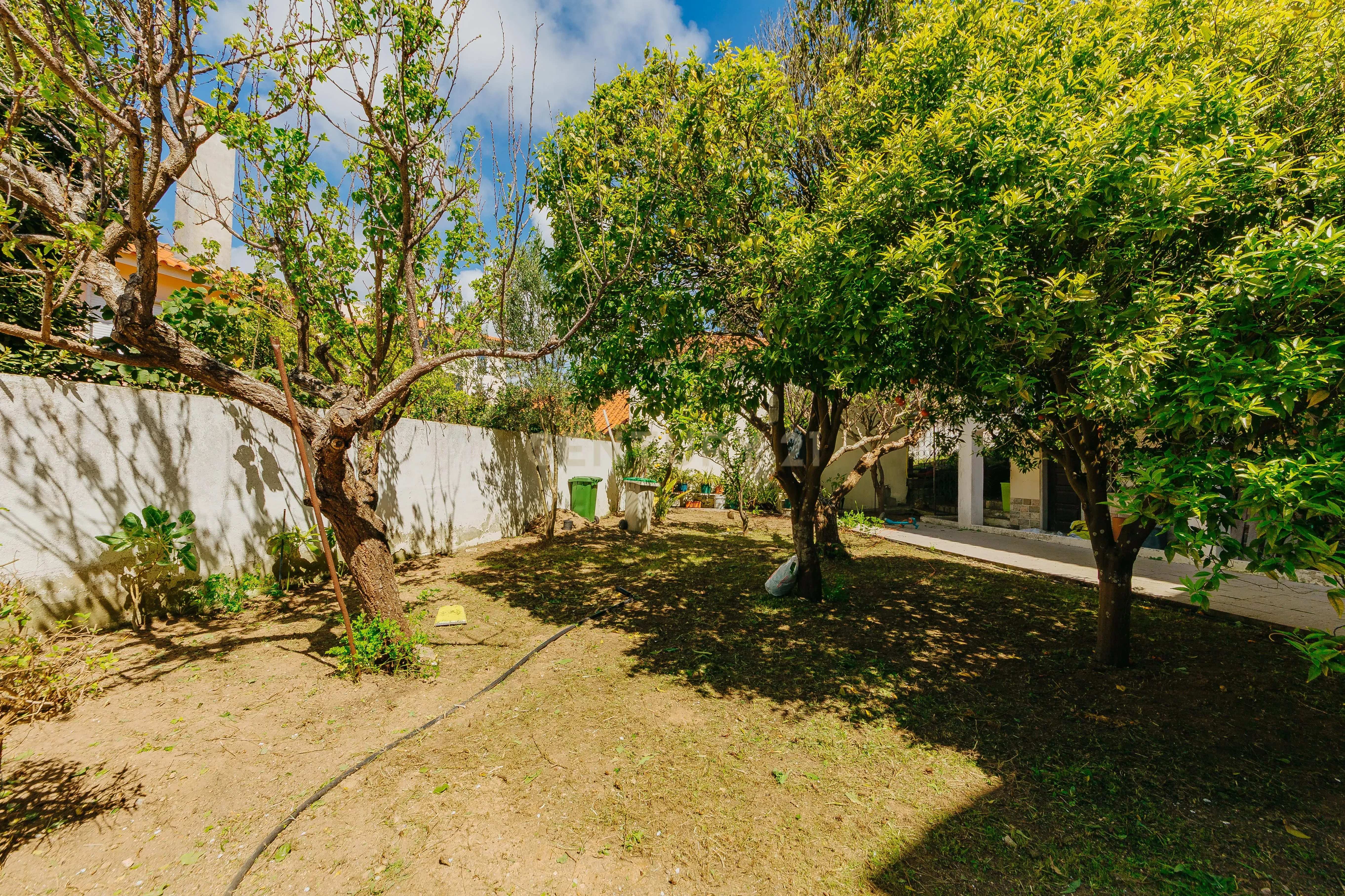 Espetacular Moradia T6 em Carcavelos, Cascais, de gaveto, num lote de 400m2 - Image 69