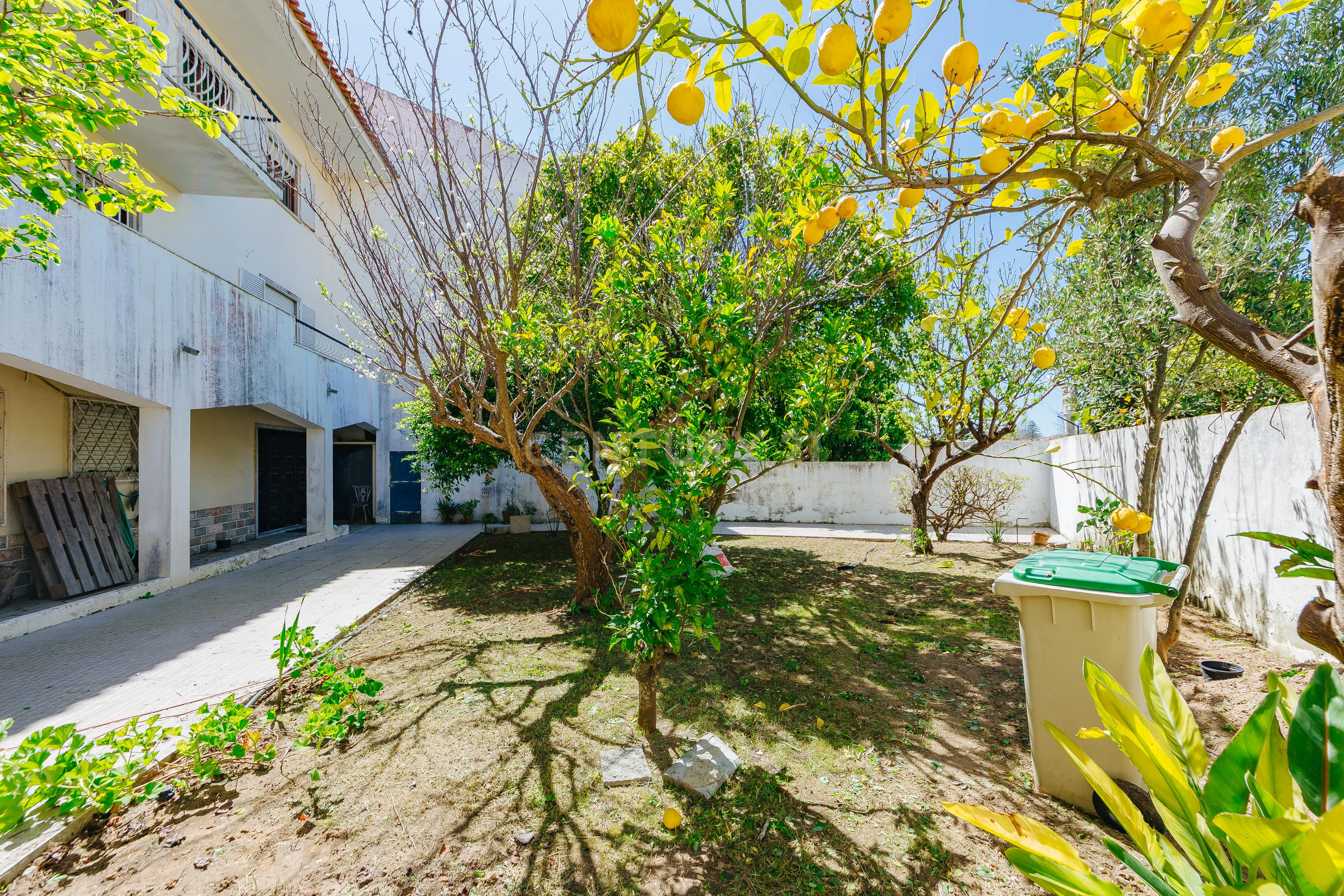 Espetacular Moradia T6 em Carcavelos, Cascais, de gaveto, num lote de 400m2 - Image 72