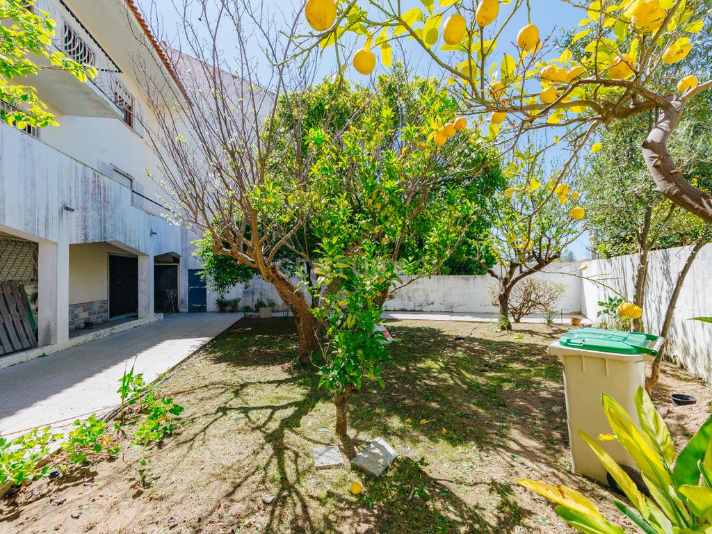 Espetacular Moradia T6 em Carcavelos, Cascais, de gaveto, num lote de 400m2 - Image 72