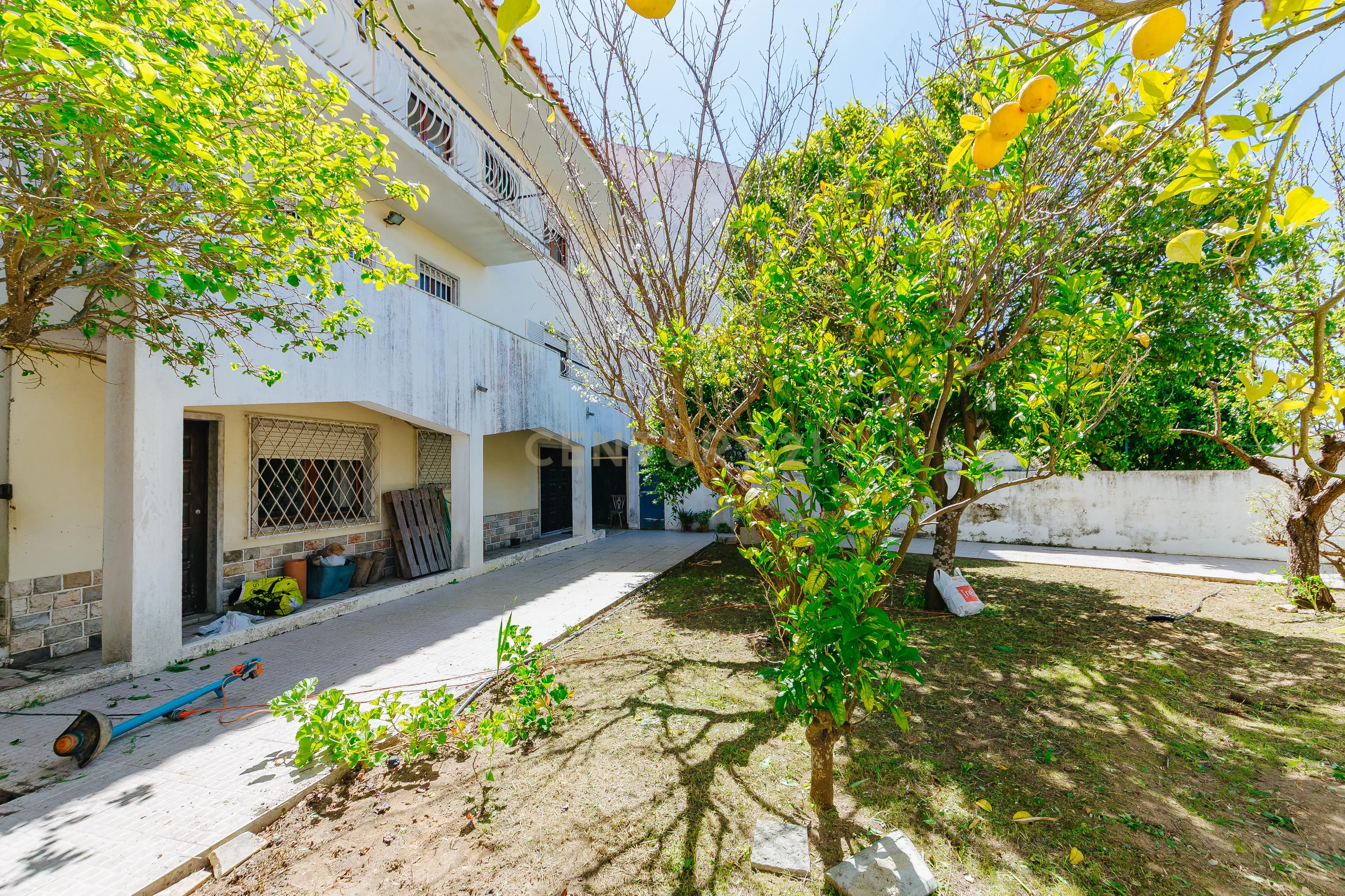 Espetacular Moradia T6 em Carcavelos, Cascais, de gaveto, num lote de 400m2 - Image 74