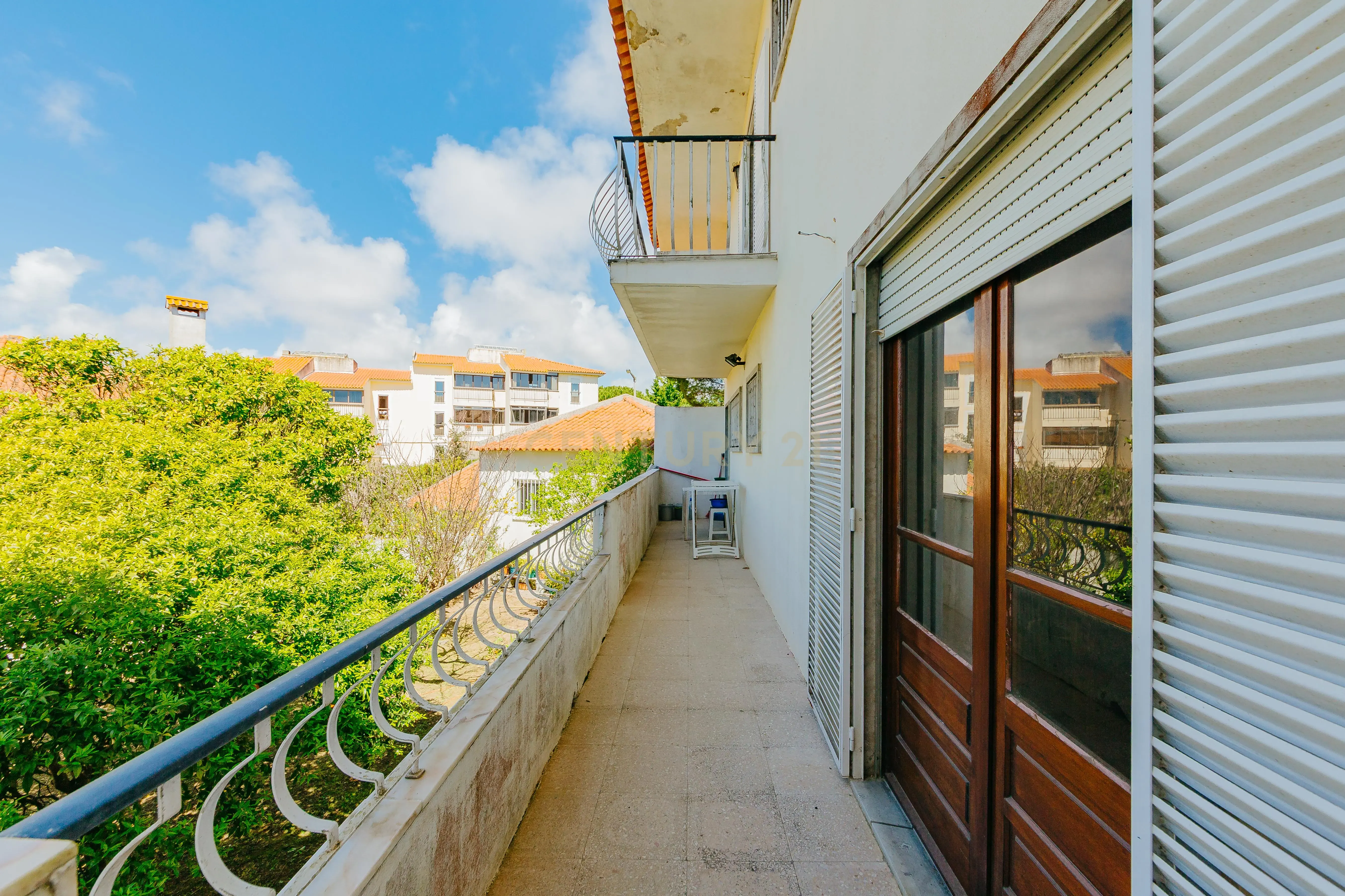 Espetacular Moradia T6 em Carcavelos, Cascais, de gaveto, num lote de 400m2 - Image 18