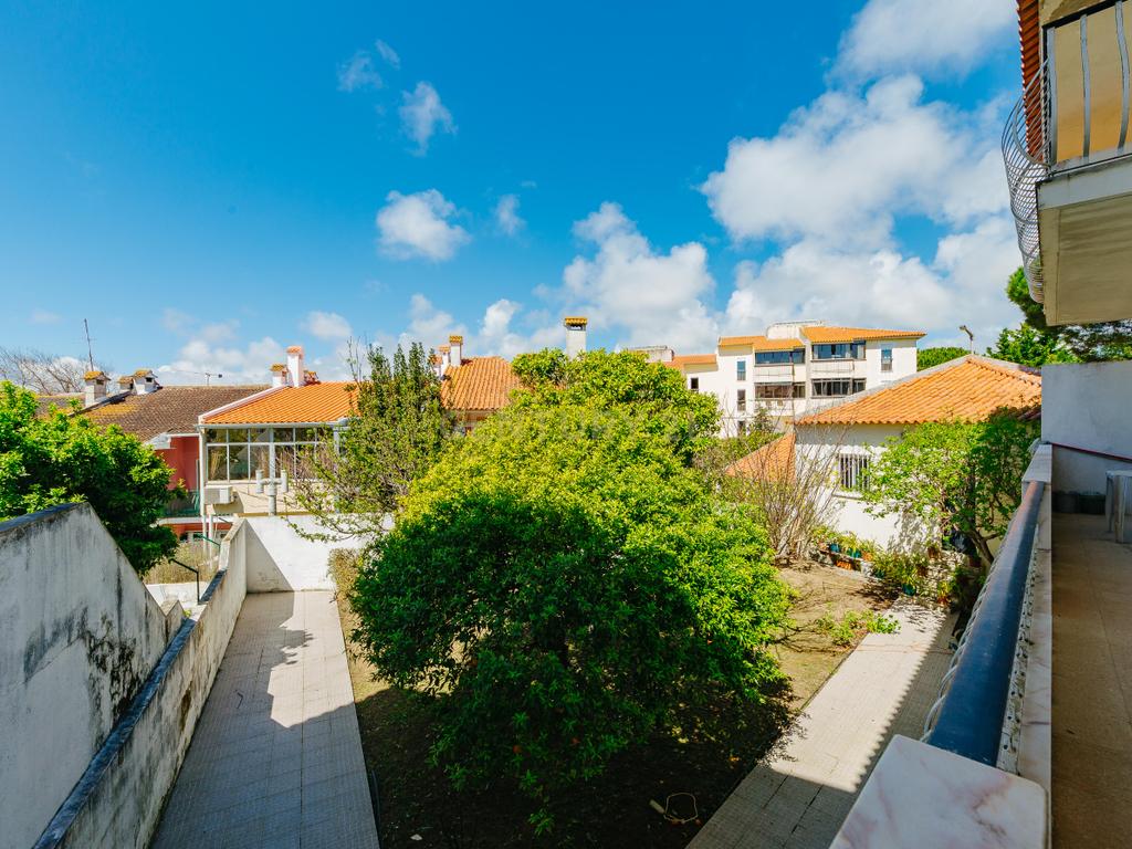 Espetacular Moradia T6 em Carcavelos, Cascais, de gaveto, num lote de 400m2 - Image 64