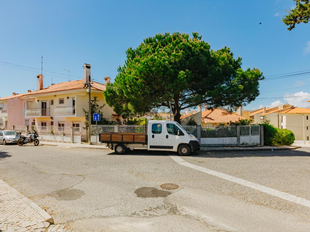 Espetacular Moradia T6 em Carcavelos, Cascais, de gaveto, num lote de 400m2 - Image 91