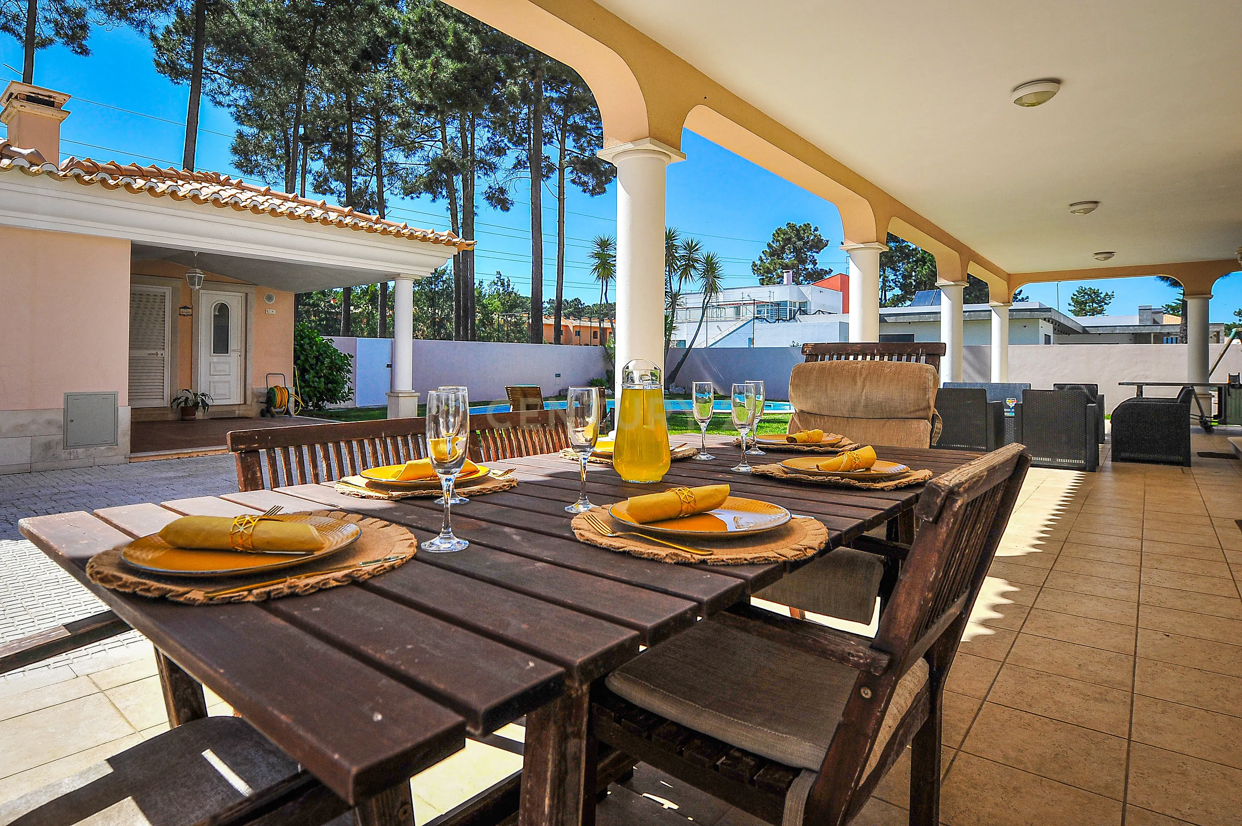 MORADIA T6 - EXELENTE INVESTIMENTO - Image 26