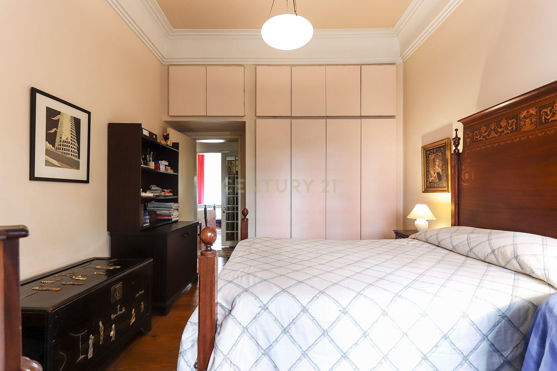 Apartamento T6 de charme no Areeiro - Image 28