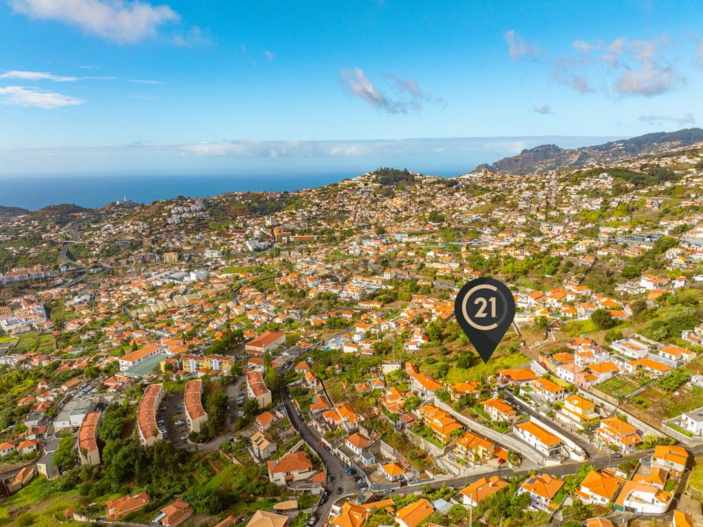Terreno Urbano para Construção - São Roque, Funchal. - Image 18