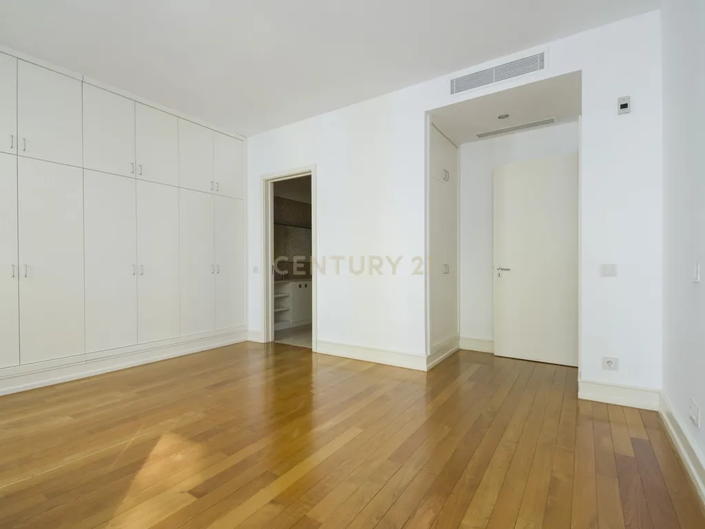Apartamento T2 de Charme para Arrendamento na Avenida da Liberdade - Image 19
