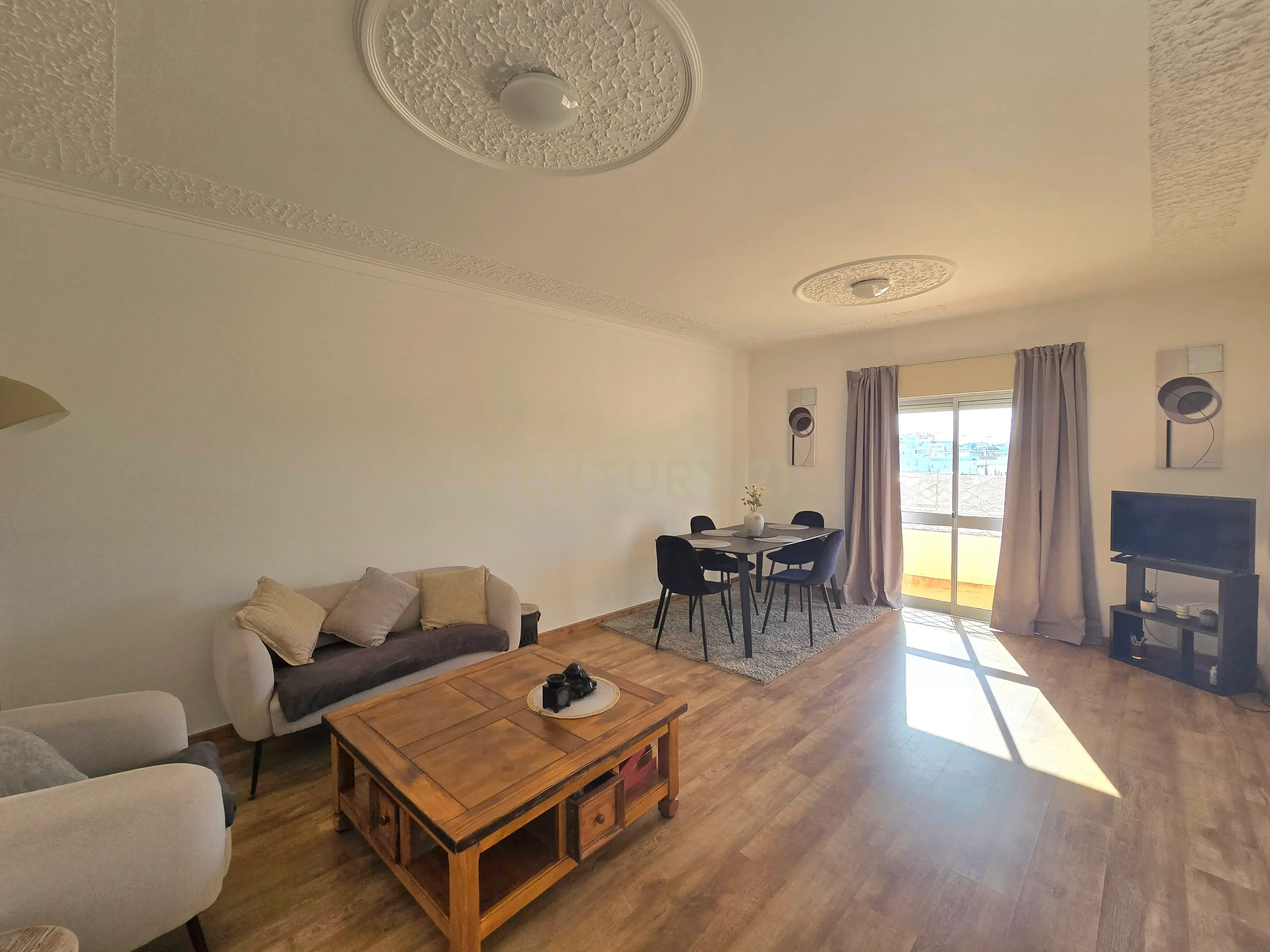 Apartamento T3 para venda em Portimão - Image 1