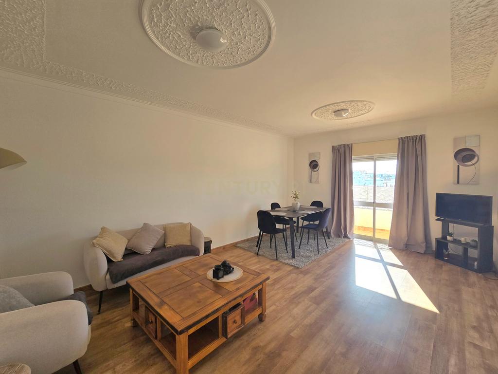 Apartamento T3 para venda em Portimão - Image 1