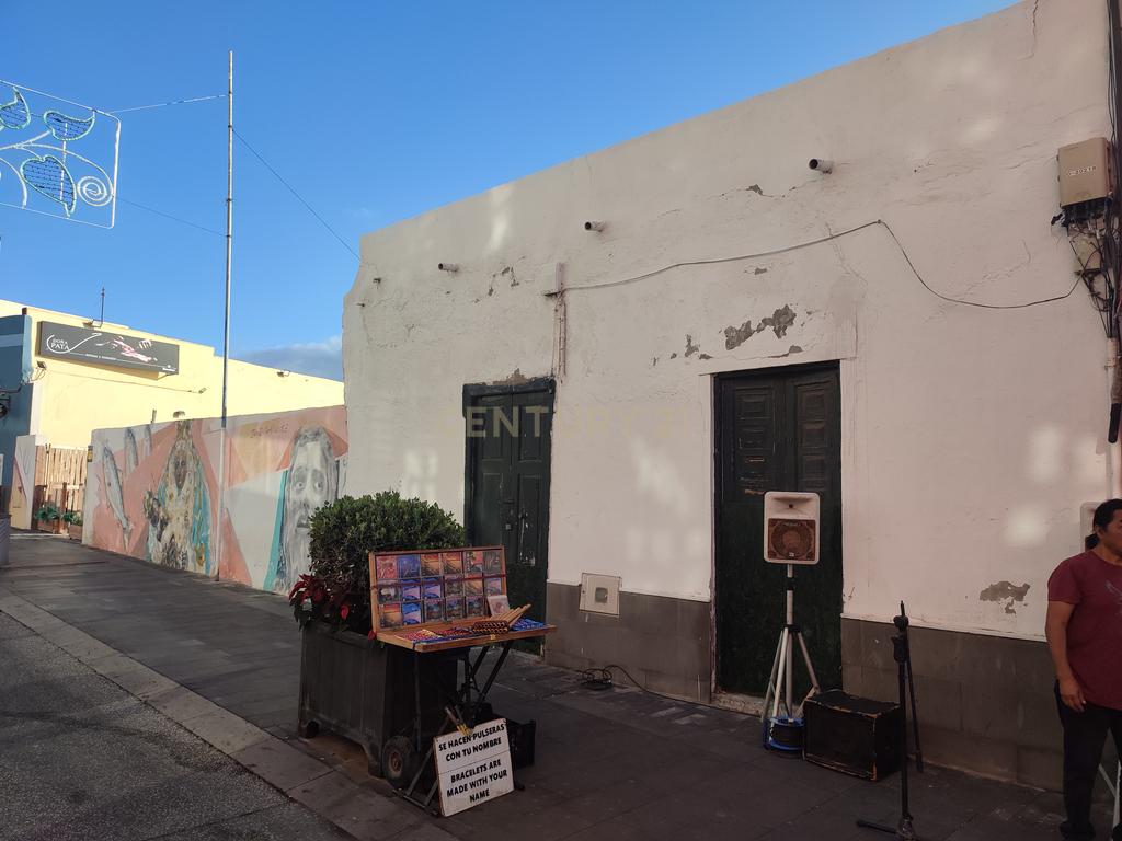 undefined - Image 8