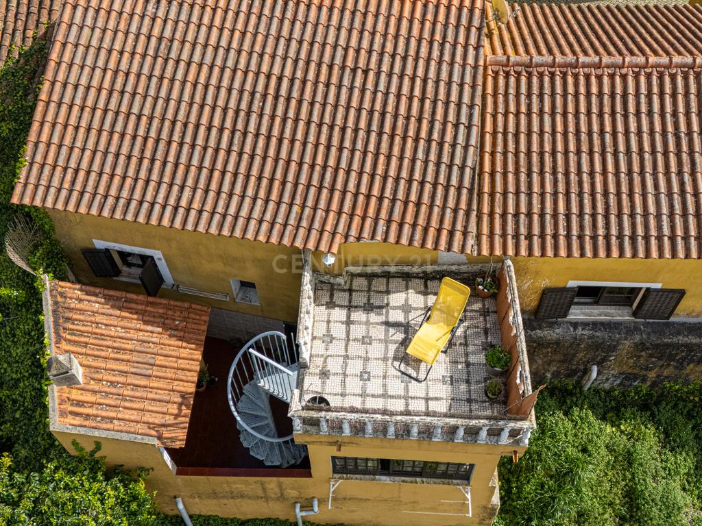 Moradia com espaço exterior e vista desafogada - Image 26