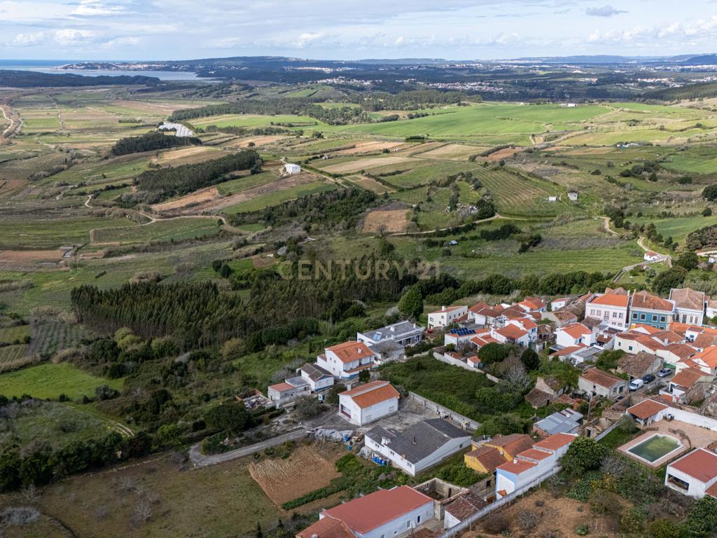 Moradia com espaço exterior e vista desafogada - Image 28