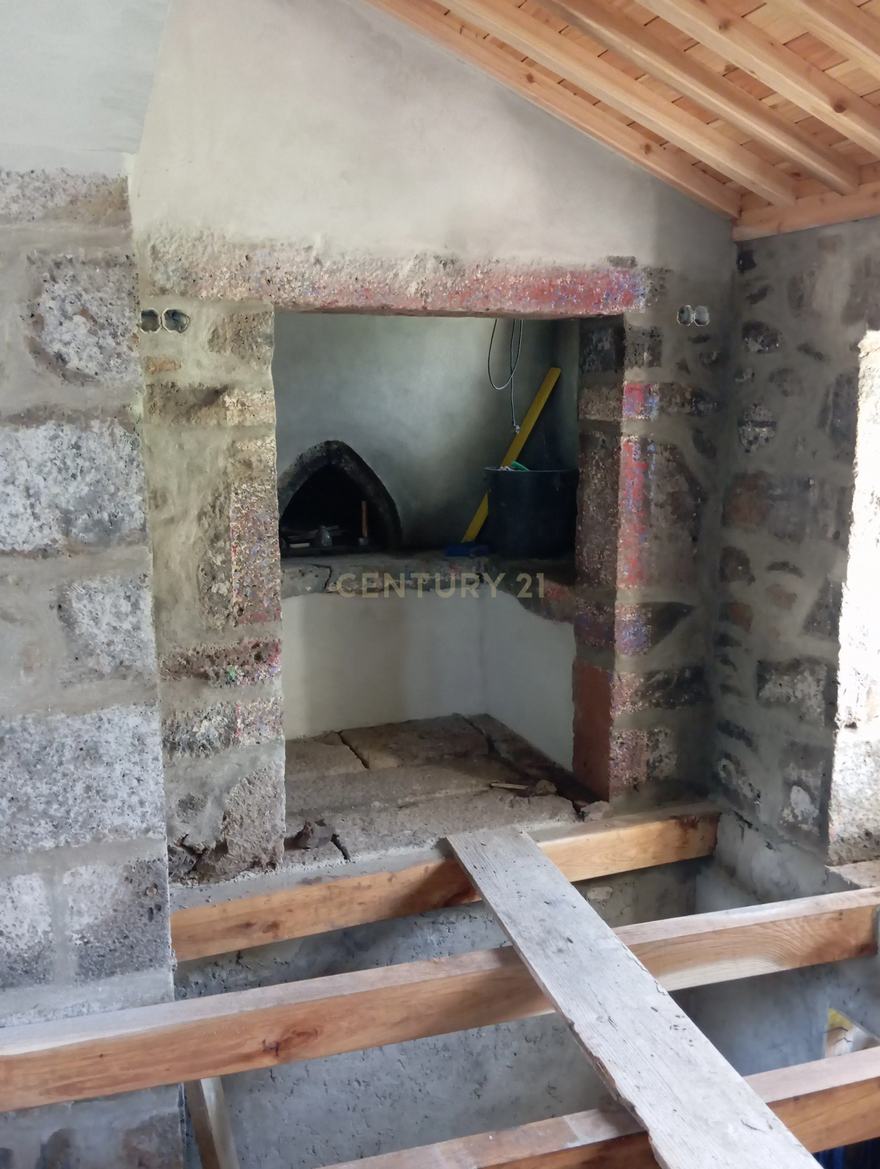Moradia em Construção com Projeto Aprovado na ilha Graciosa - Image 18