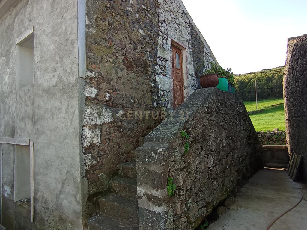 Moradia em Construção com Projeto Aprovado na ilha Graciosa - Image 14