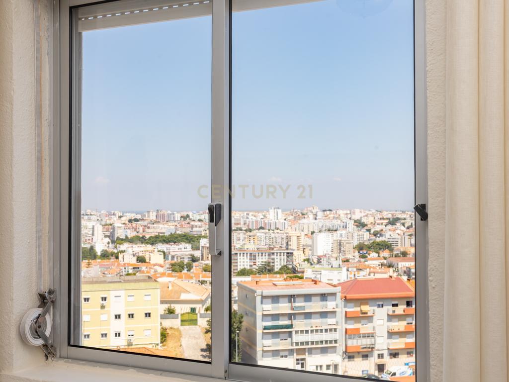 Apartamento T3 com Vista Deslumbrante sobre a Baía de Setúbal – Bairro dos Pescadores, Reboreda - Image 22