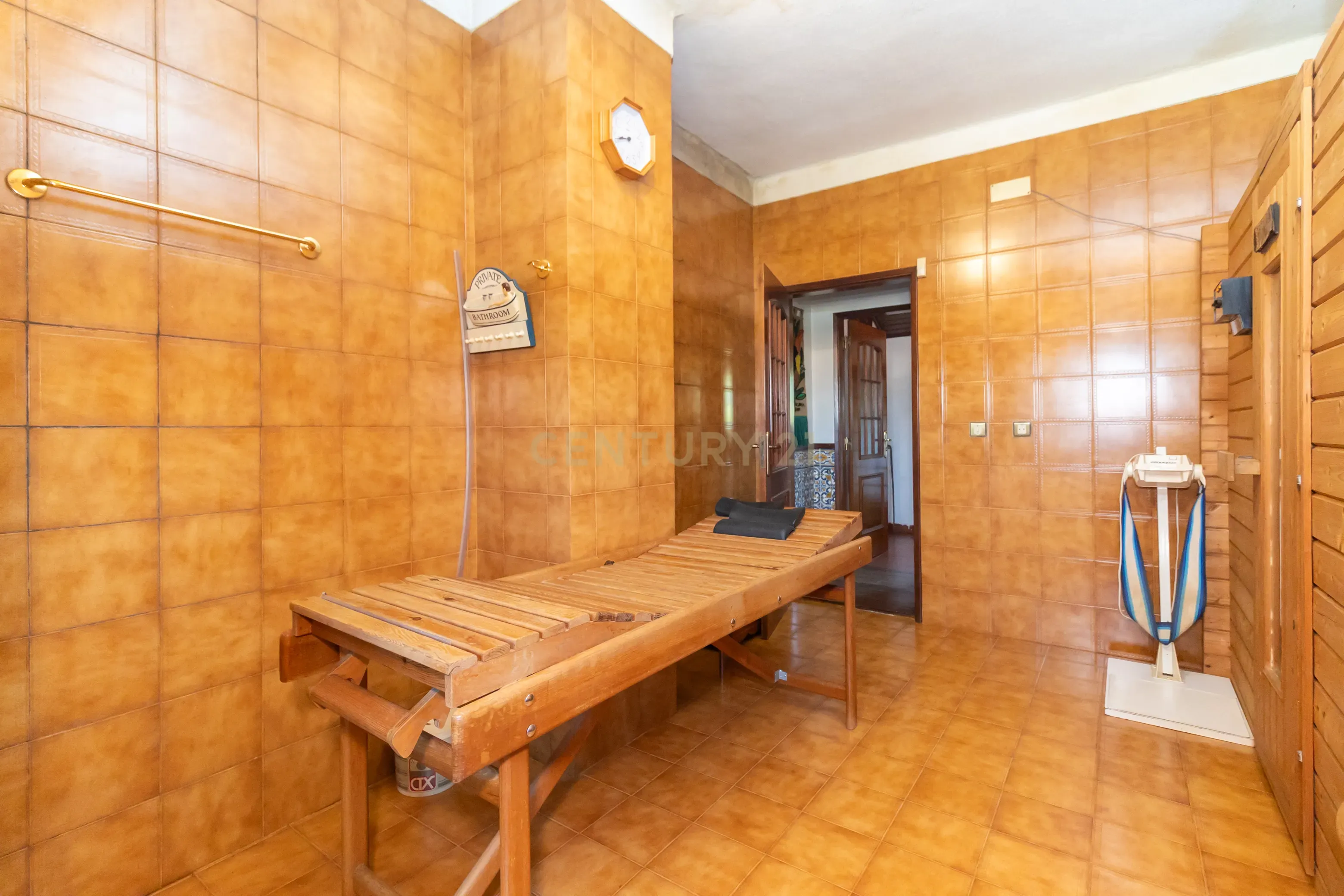 Moradia isolada em terreno de 2.345m2 - Image 57