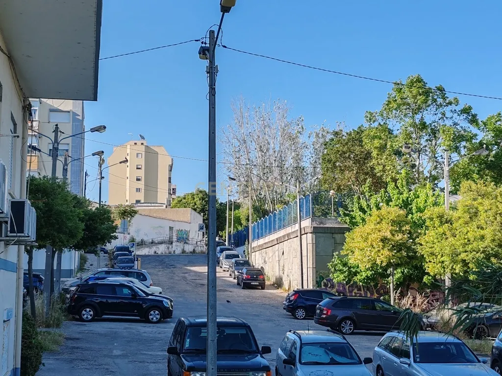Apartamento T3 em Almada - Image 12