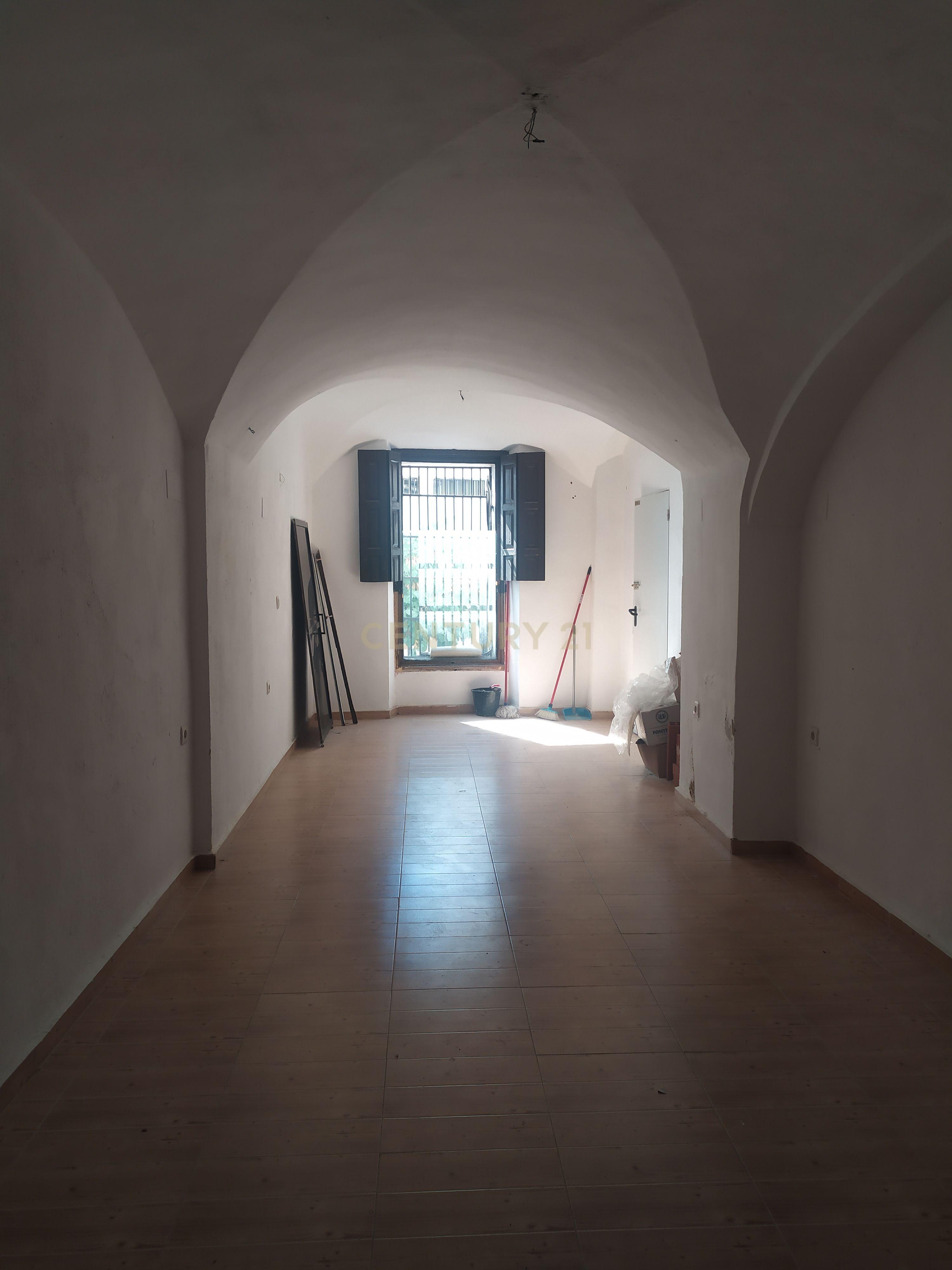 undefined - Image 4