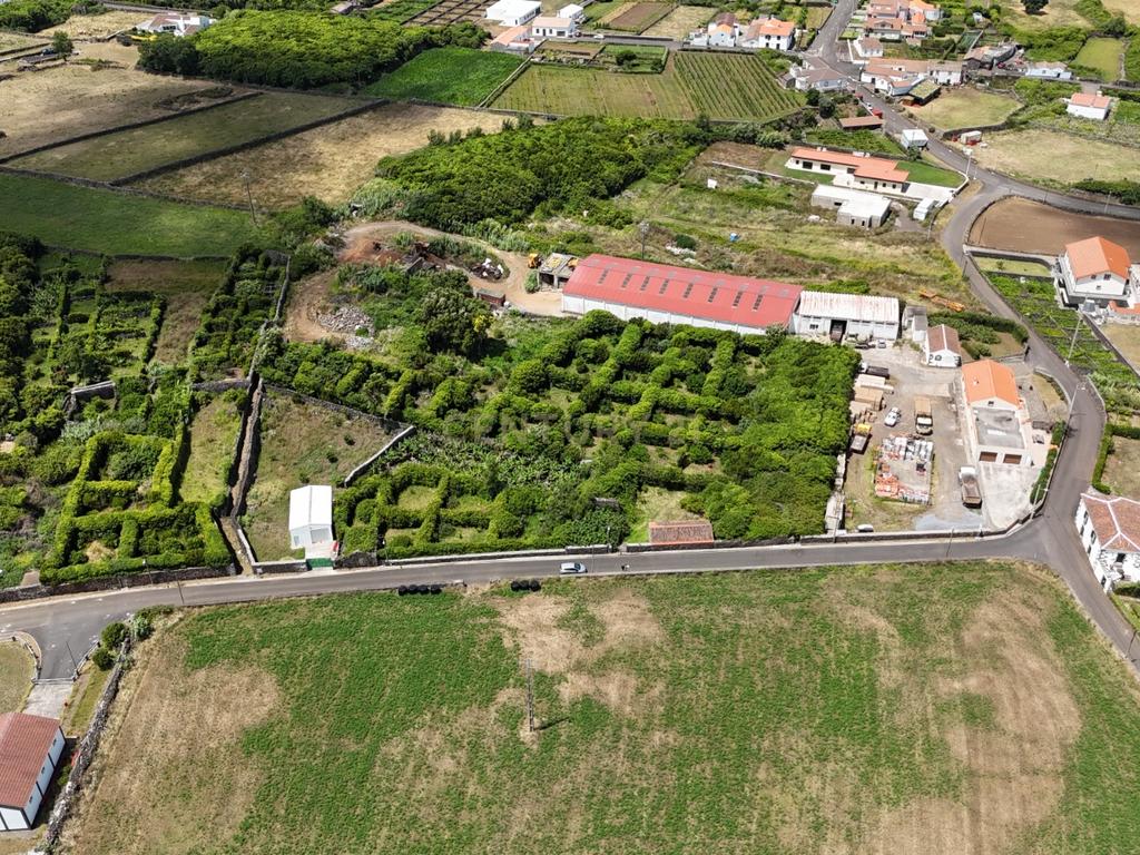 Fantástica quinta com área total de 2541m2, ilha Graciosa - Image 3