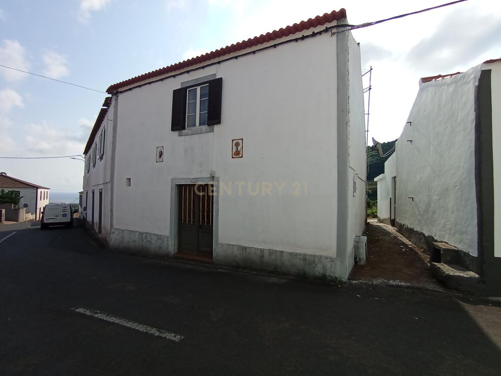 T2 para restaurar em São Mateus da Graciosa - Image 1