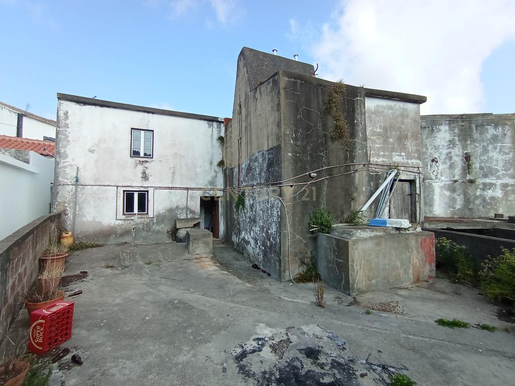 T2 para restaurar em São Mateus da Graciosa - Image 10