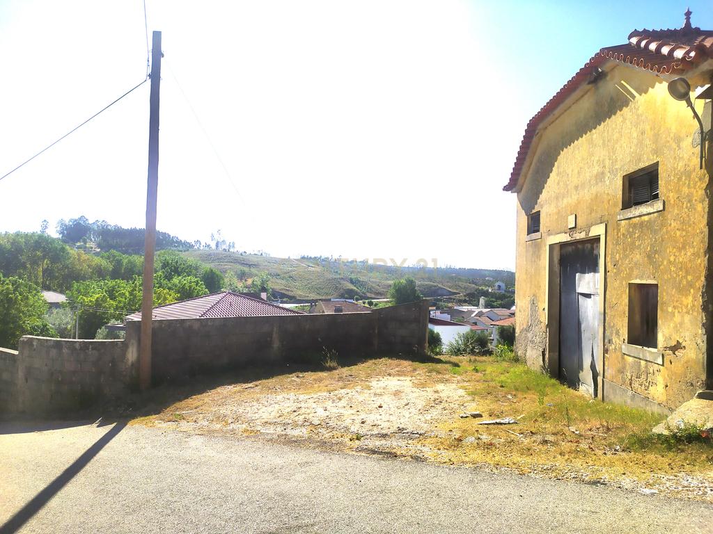 Imóvel para reconstrução em Colmeias, Leiria - Image 5