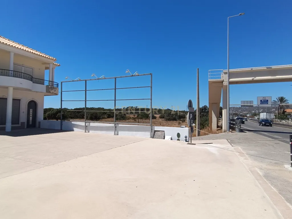 Loja na N125 Loulé-Faro - Arrendamento - Image 6