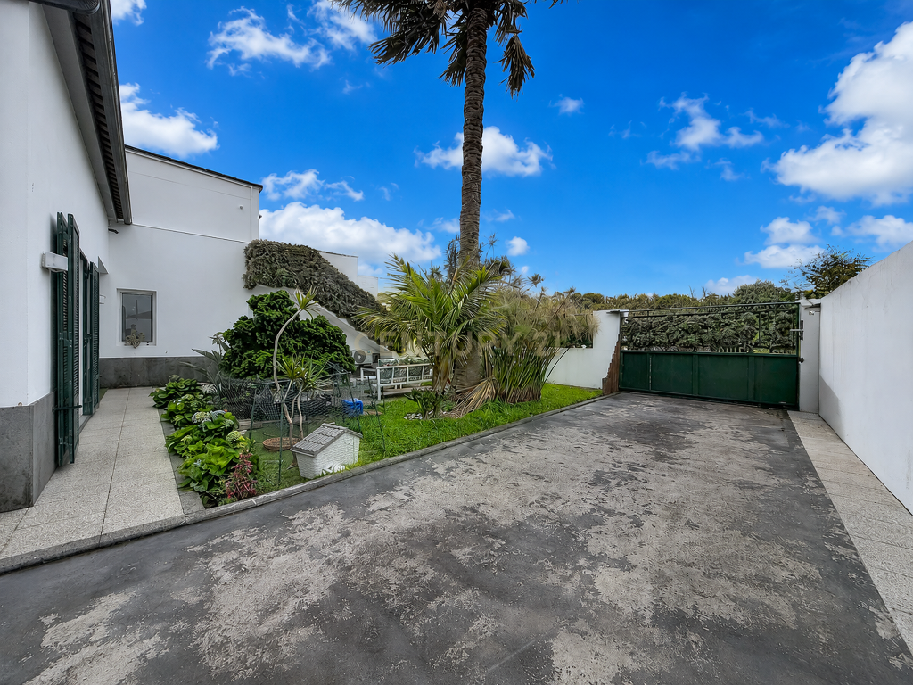 🏡 MORADIA T4 COM LICENÇA DE ALOJAMENTO LOCAL, PISCINA E ENORME POTENCIAL DE RENTABILIZAÇÃO - Image 11