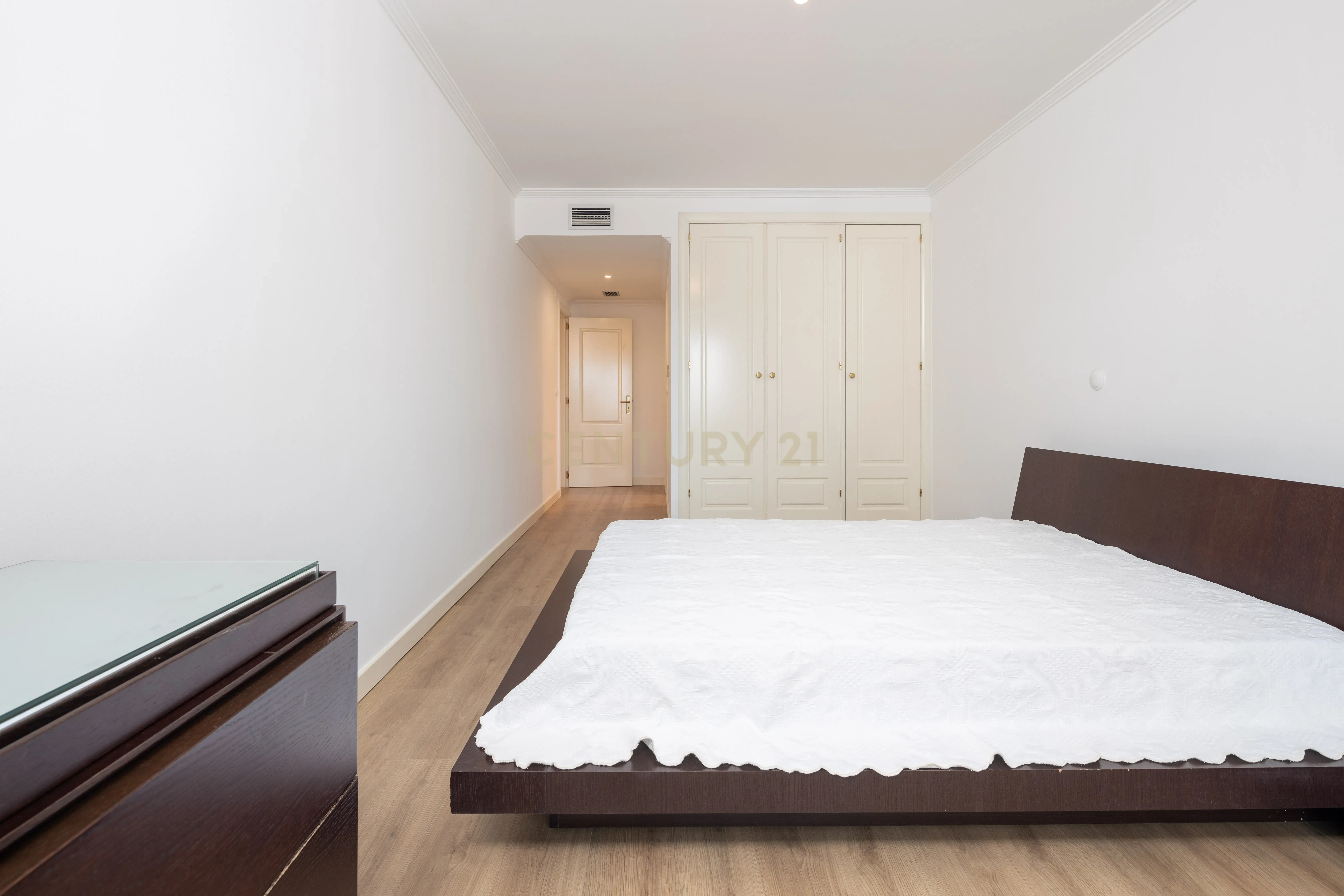 Apartamento T2 Campolide - Praça de Espanha - Image 13