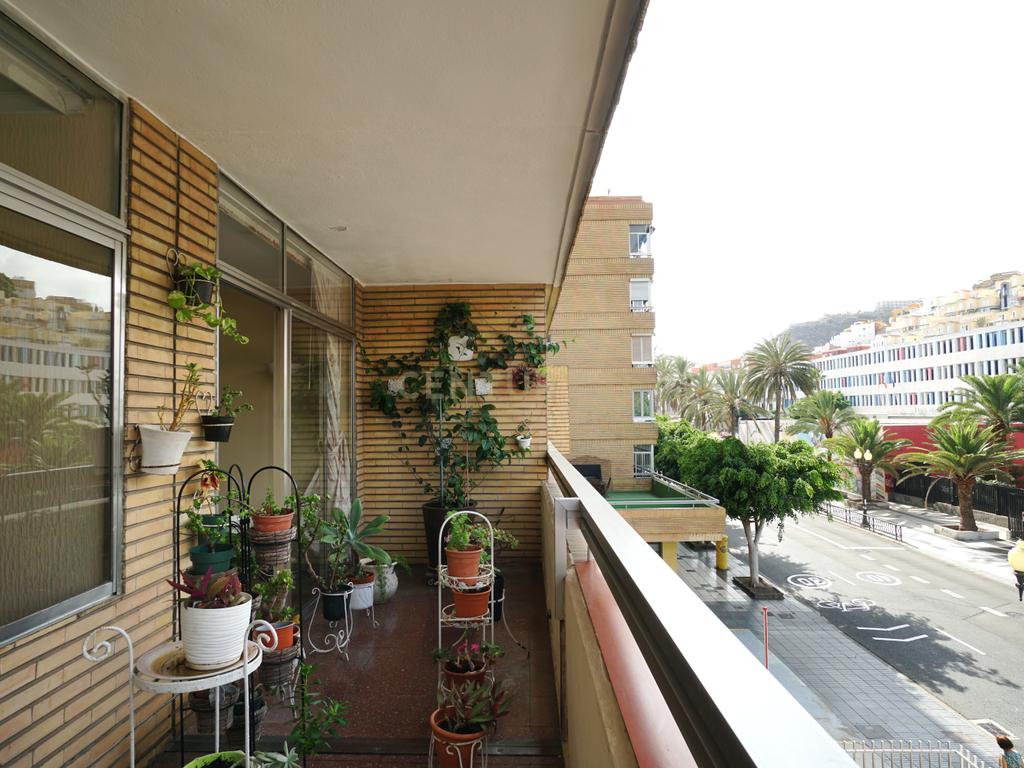 undefined - Image 1