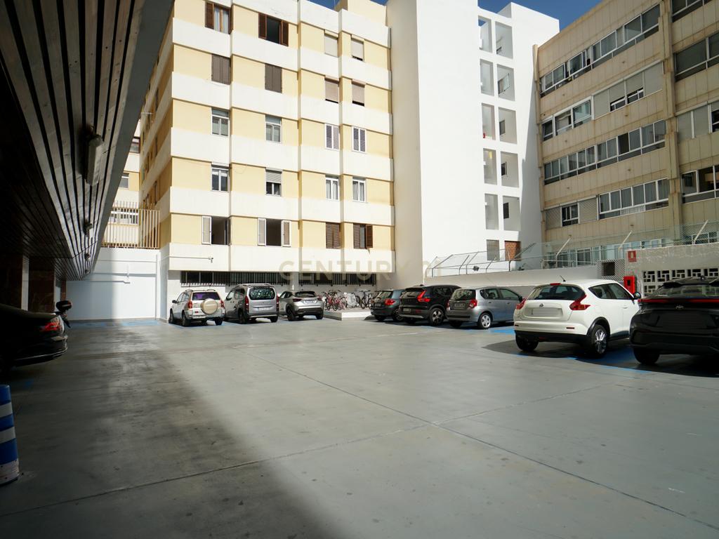 undefined - Image 8