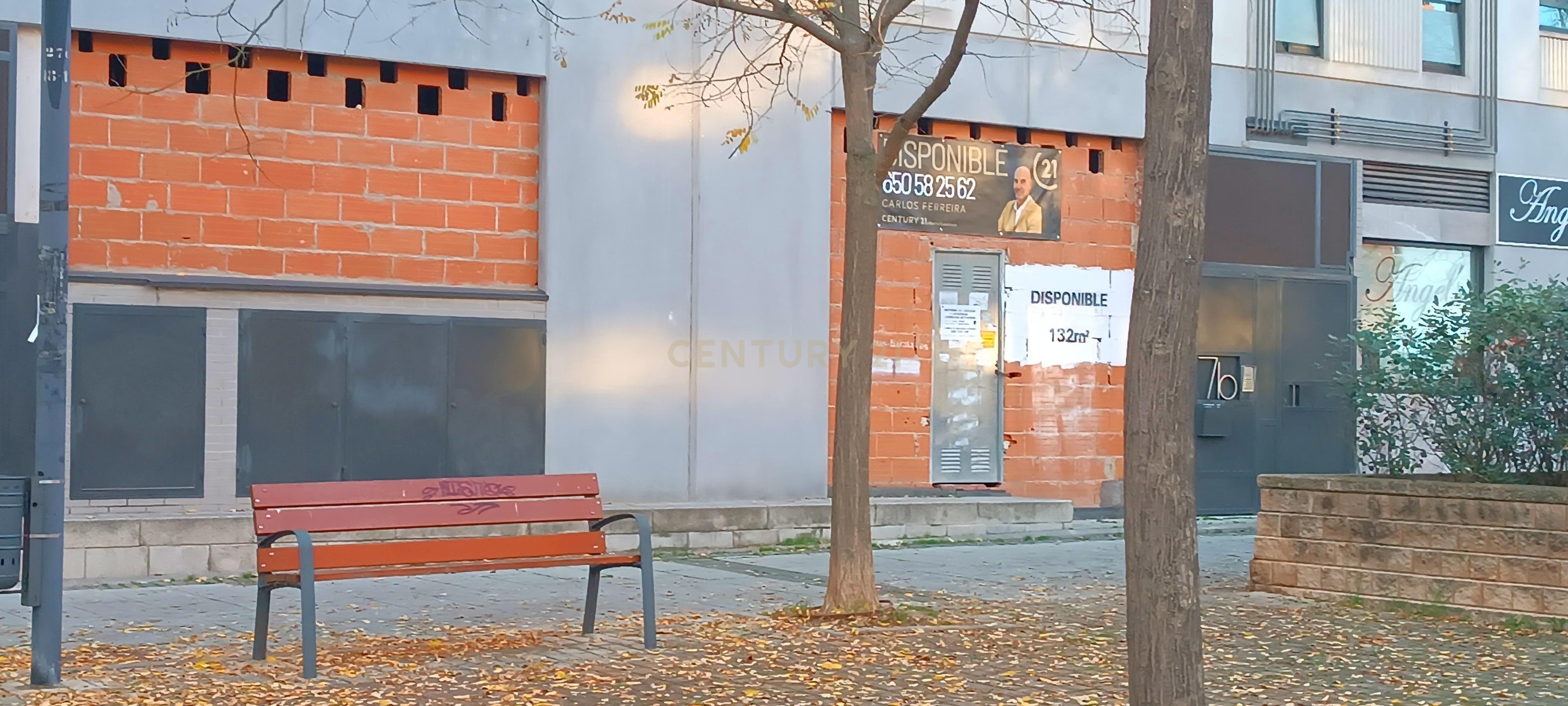 undefined - Image 3