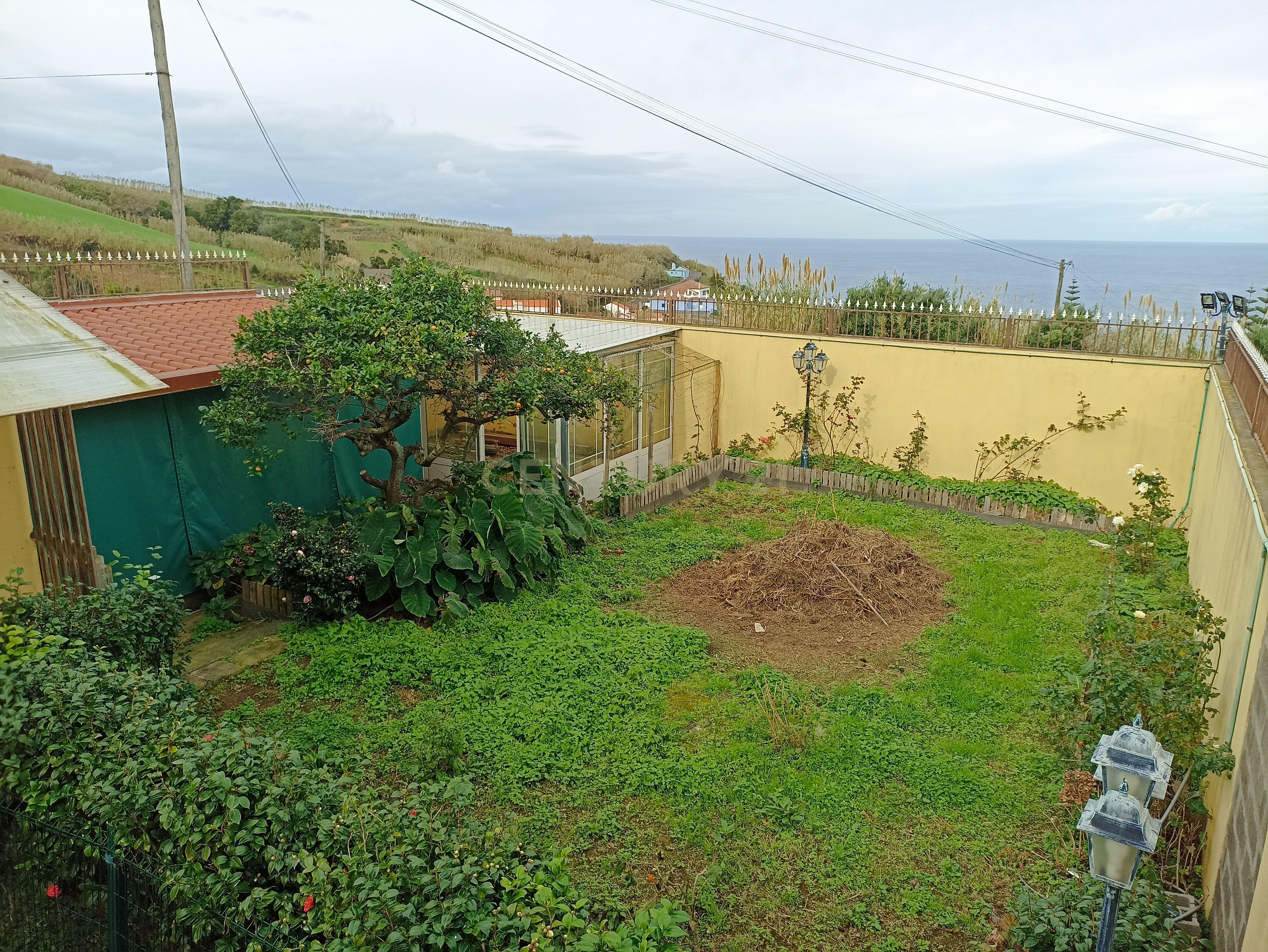 Moradia T4 com Vista Mar | Ajuda da Bretanha | São Miguel - Image 39
