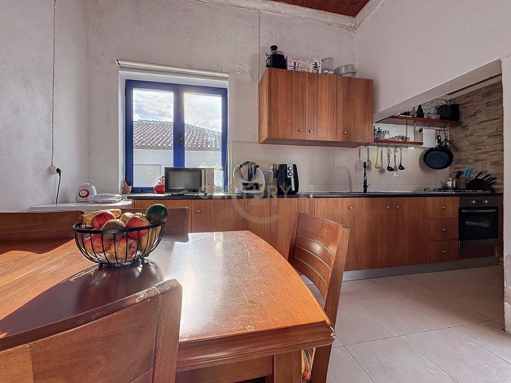 Excelente moradia T4 muito bem localizada na Vila das Lajes, ilha Terceira - Image 20