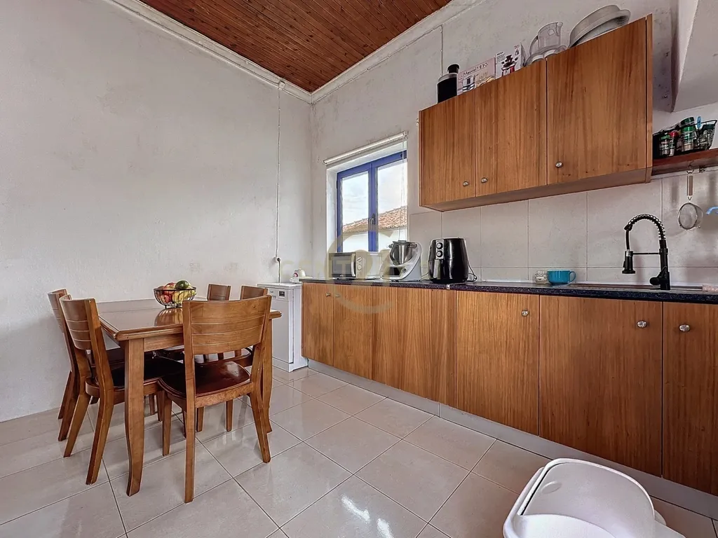 Excelente moradia T4 muito bem localizada na Vila das Lajes, ilha Terceira - Image 19