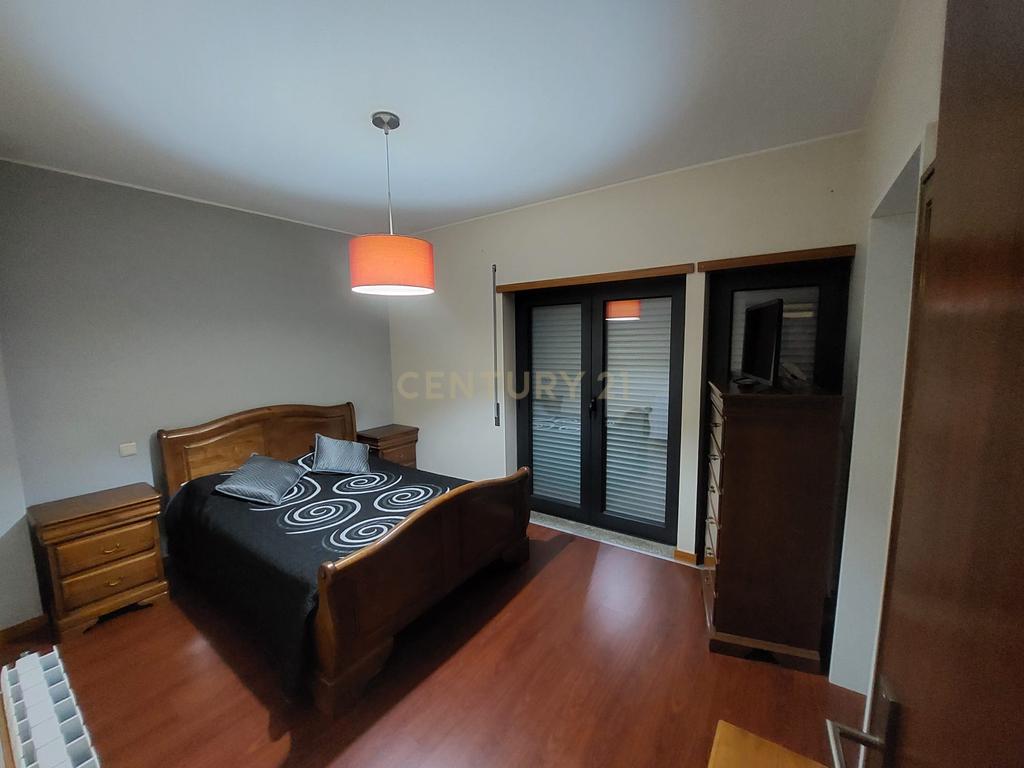 Moradia geminada T3 em Braga - Image 3