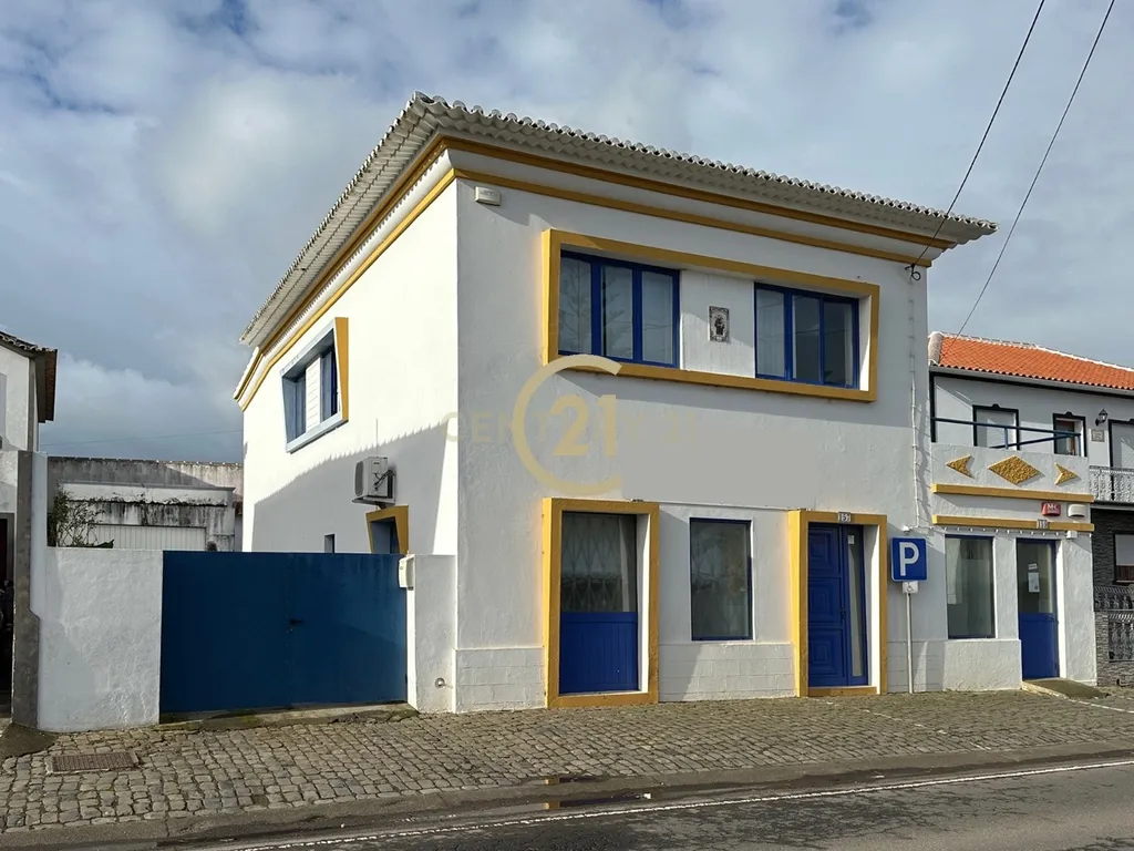 Excelente moradia T4 muito bem localizada na Vila das Lajes, ilha Terceira - Image 3