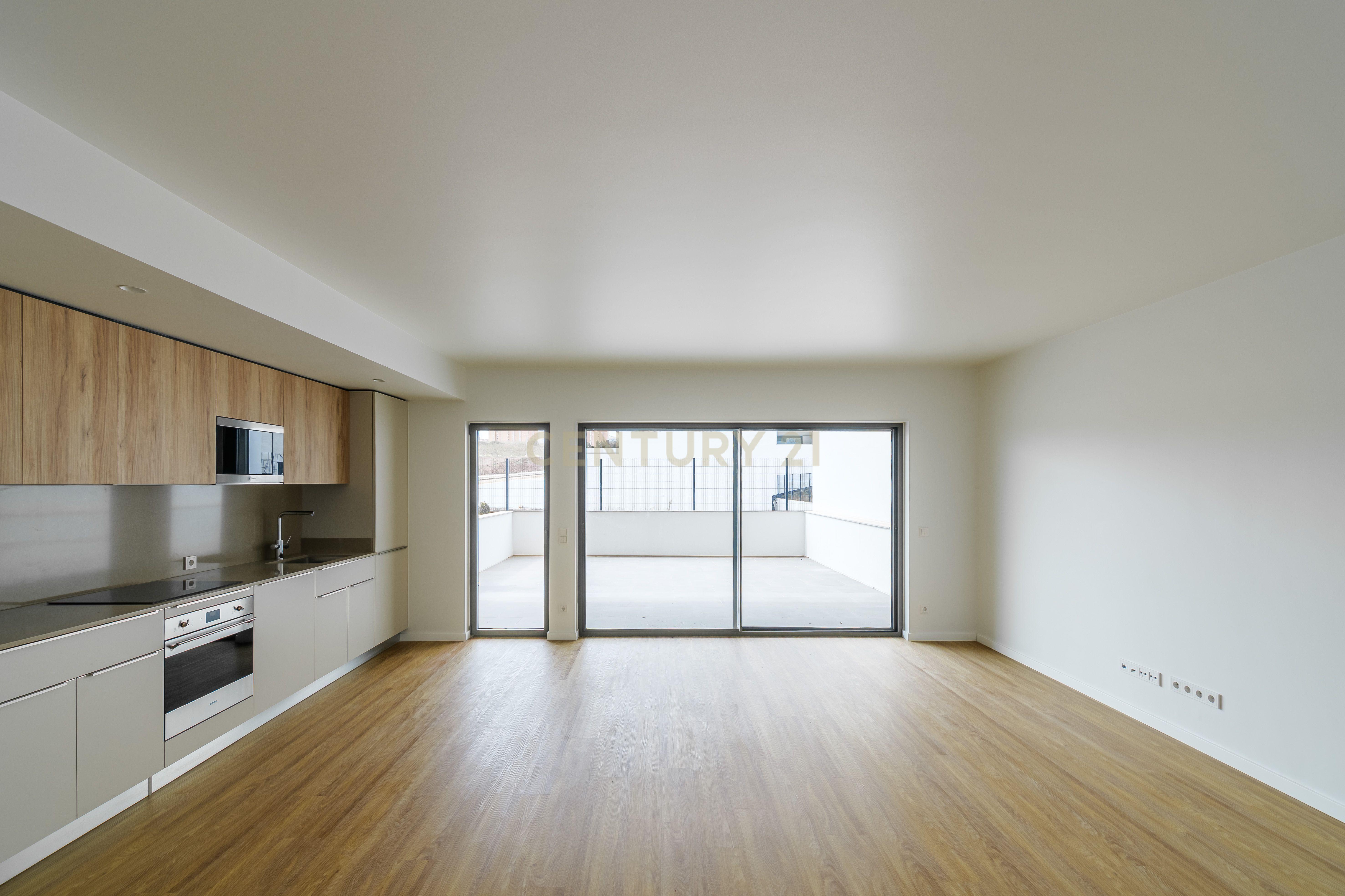 Apartamento T2 à venda em Santo António dos Cavaleiros e Frielas, Loures — foto 11